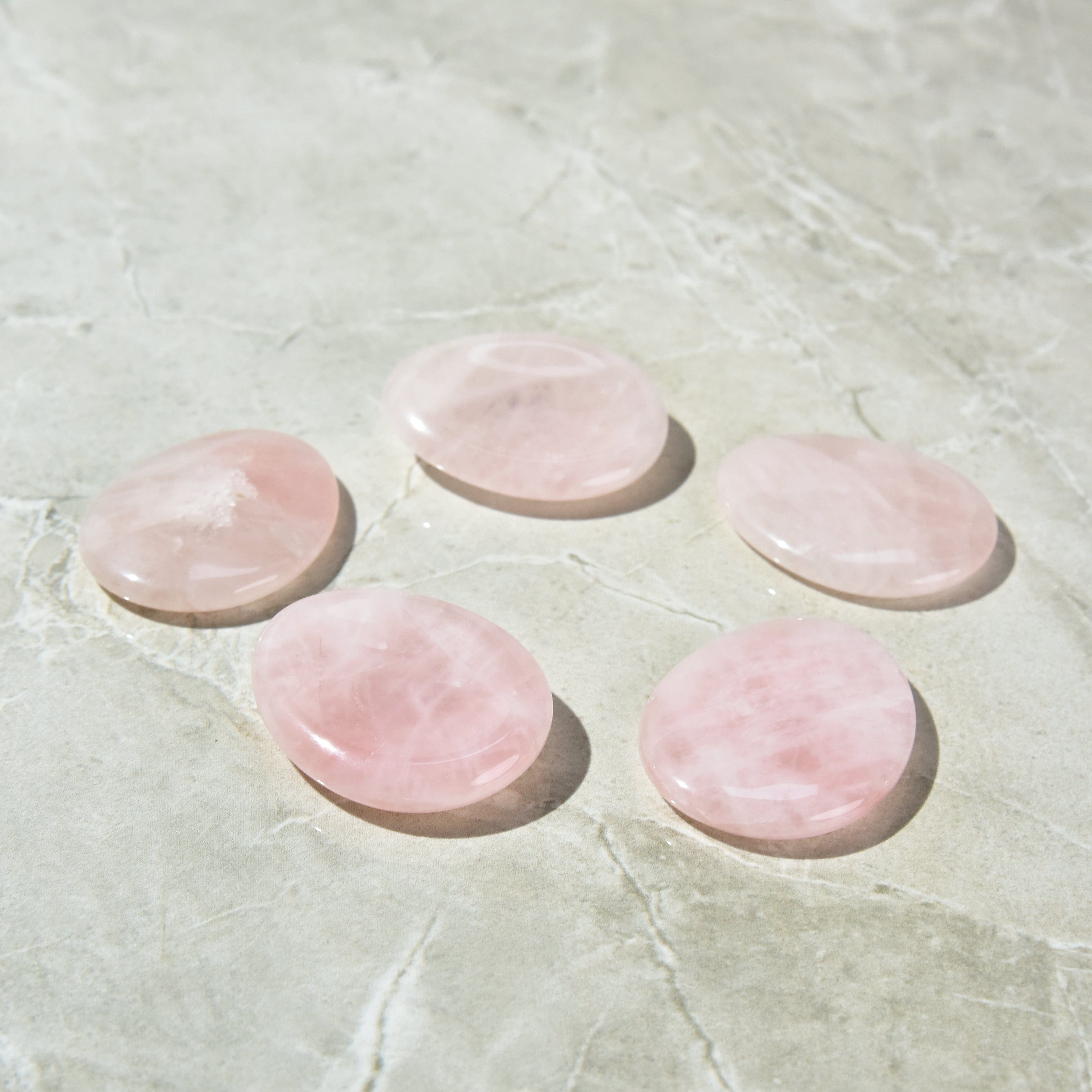 Kalifano Gemstone Carvings Rose Quartz Worry Stone Natural Gemstone Carving CV10-W-RQ