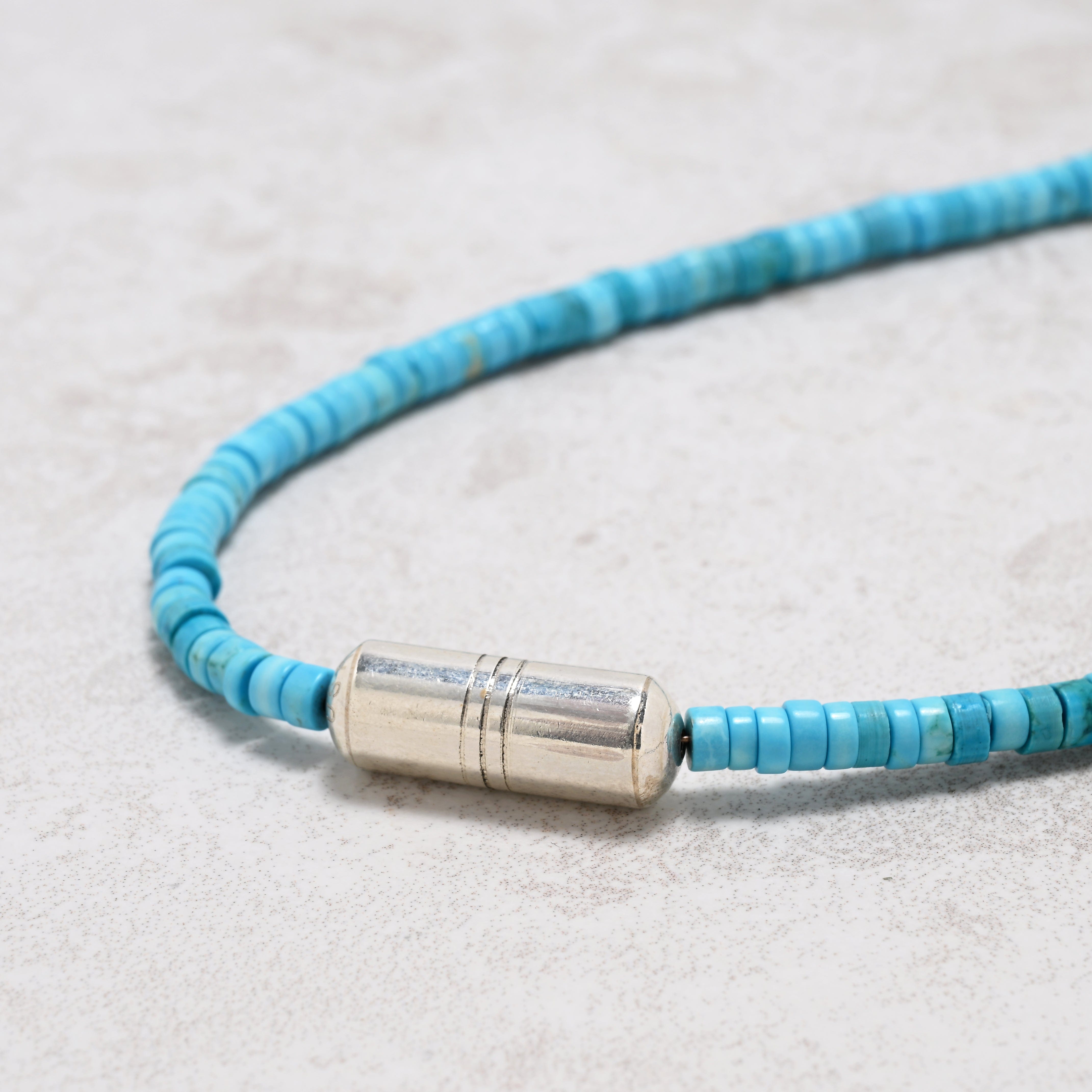 KALIFANO Gemstone Jewelry 18" Howlite King Turquoise Necklace with Vintage Native American Sterling Silver Barrel Pendant 925N-01-TQ