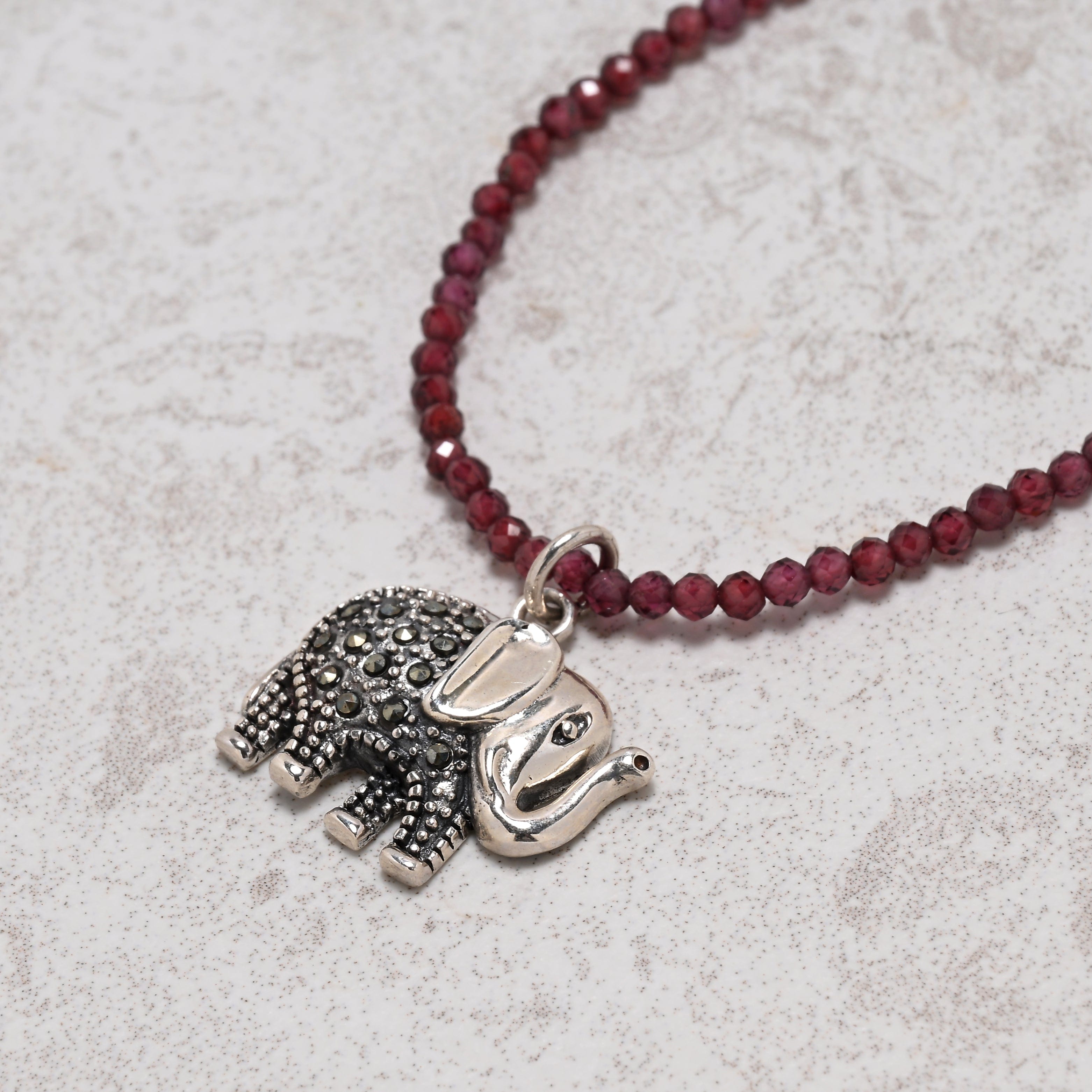 KALIFANO Gemstone Jewelry 18" Natural Garnet 2mm Beaded Necklace with Sterling Silver Elephant Charm and Sterling Silver Lobster Clasp 925N300-GA