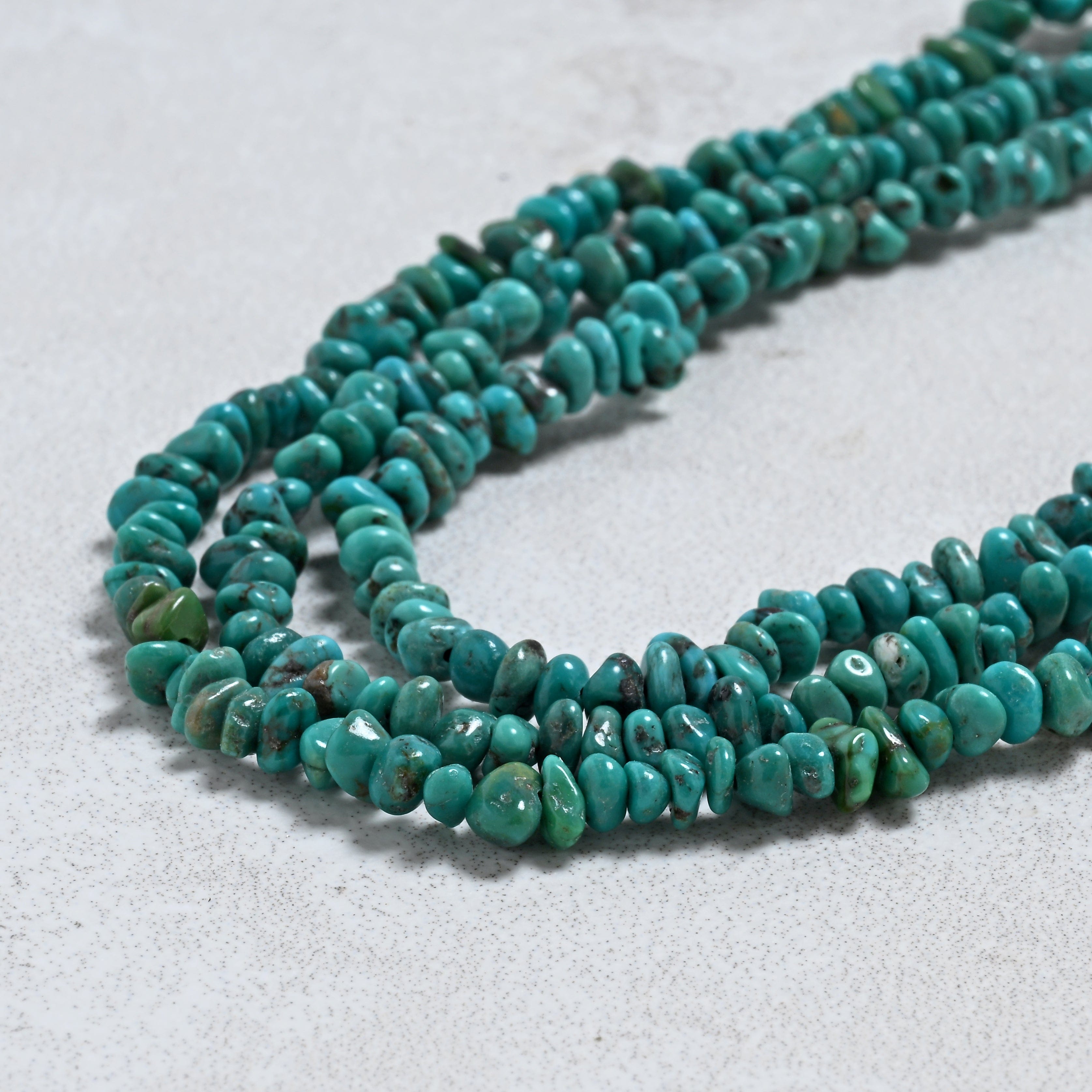 KALIFANO Gemstone Jewelry 20" Green Turquoise Chip Gemstone Necklace TQN-BL