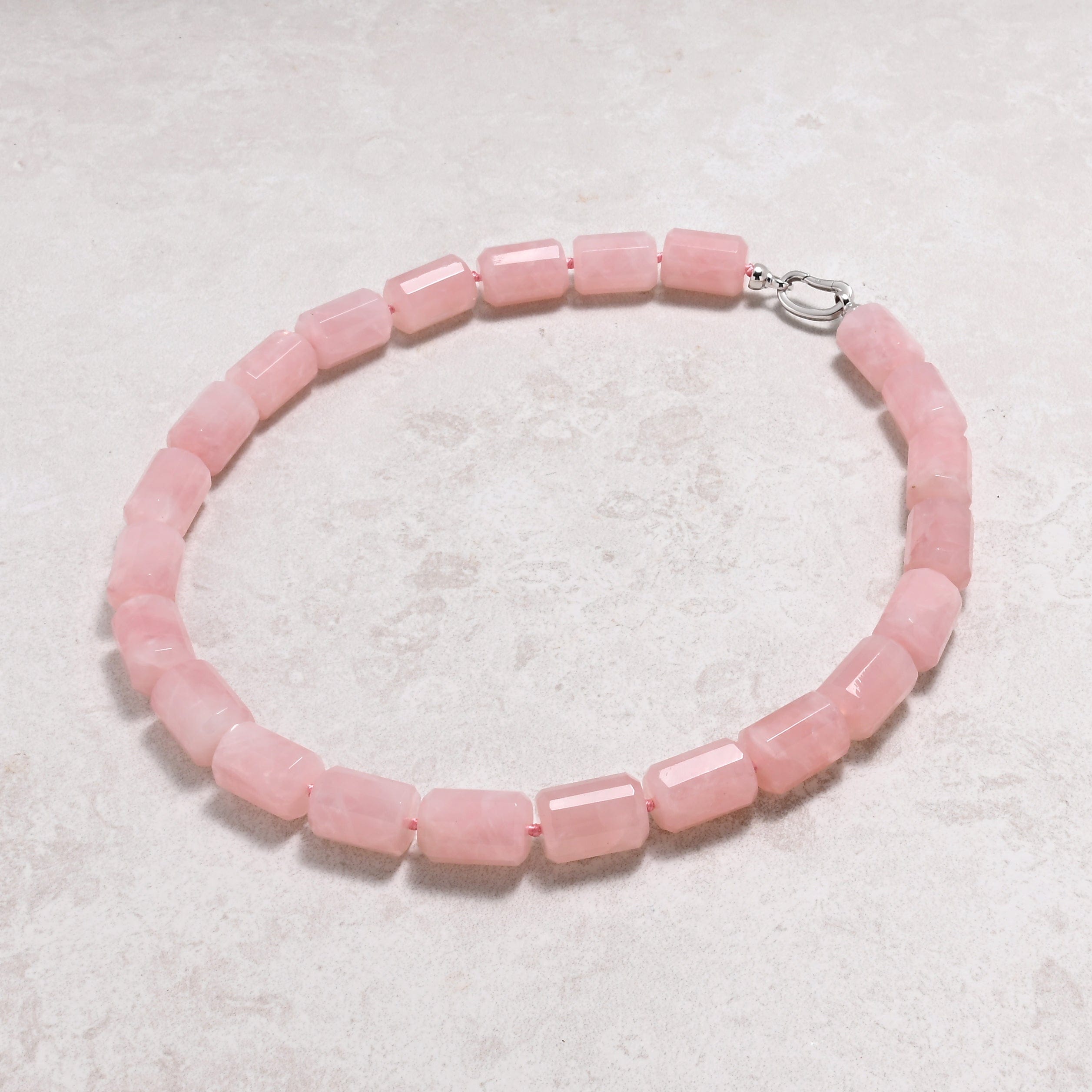 KALIFANO Gemstone Jewelry 22in Rose Quartz Gemstone Necklace with Sterling Silver Clasp 925N-16-RQ