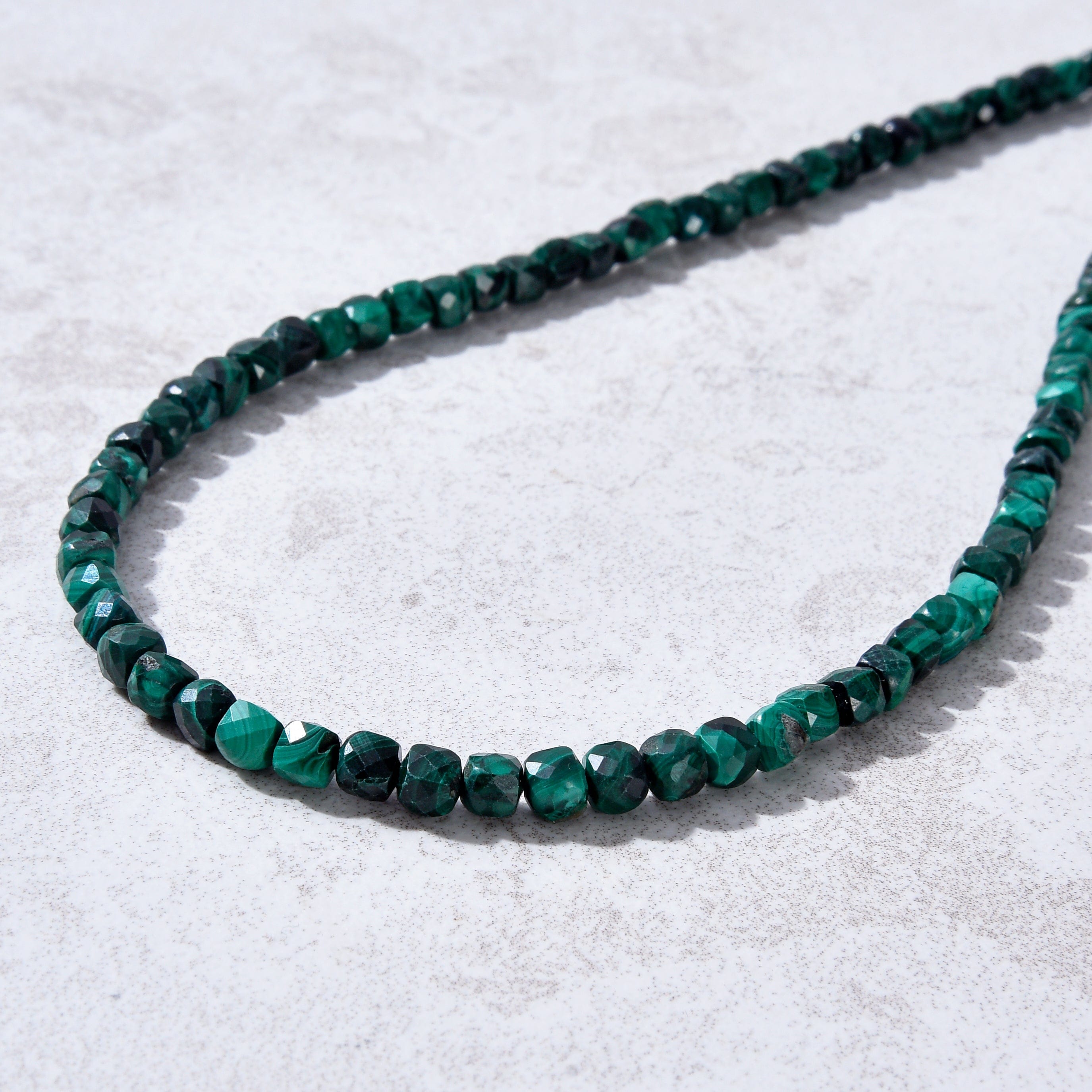 KALIFANO Gemstone Jewelry 4mm Malachite Faceted Cube 21" Necklace / Multi wrap Bracelet N55-MA