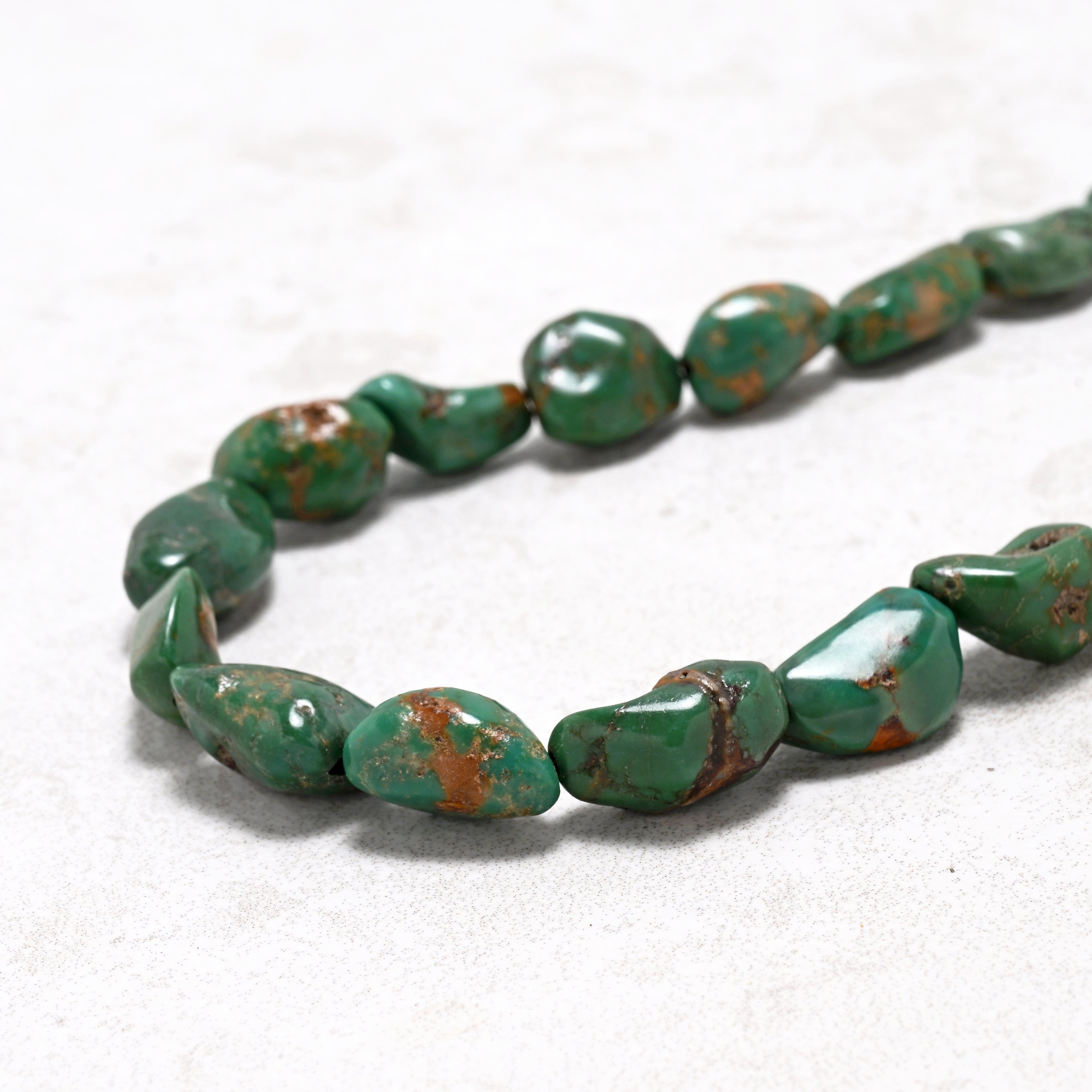 KALIFANO Gemstone Jewelry Anhui Turquoise Nugget Necklace with Sterling Silver Equestrian Clasp
