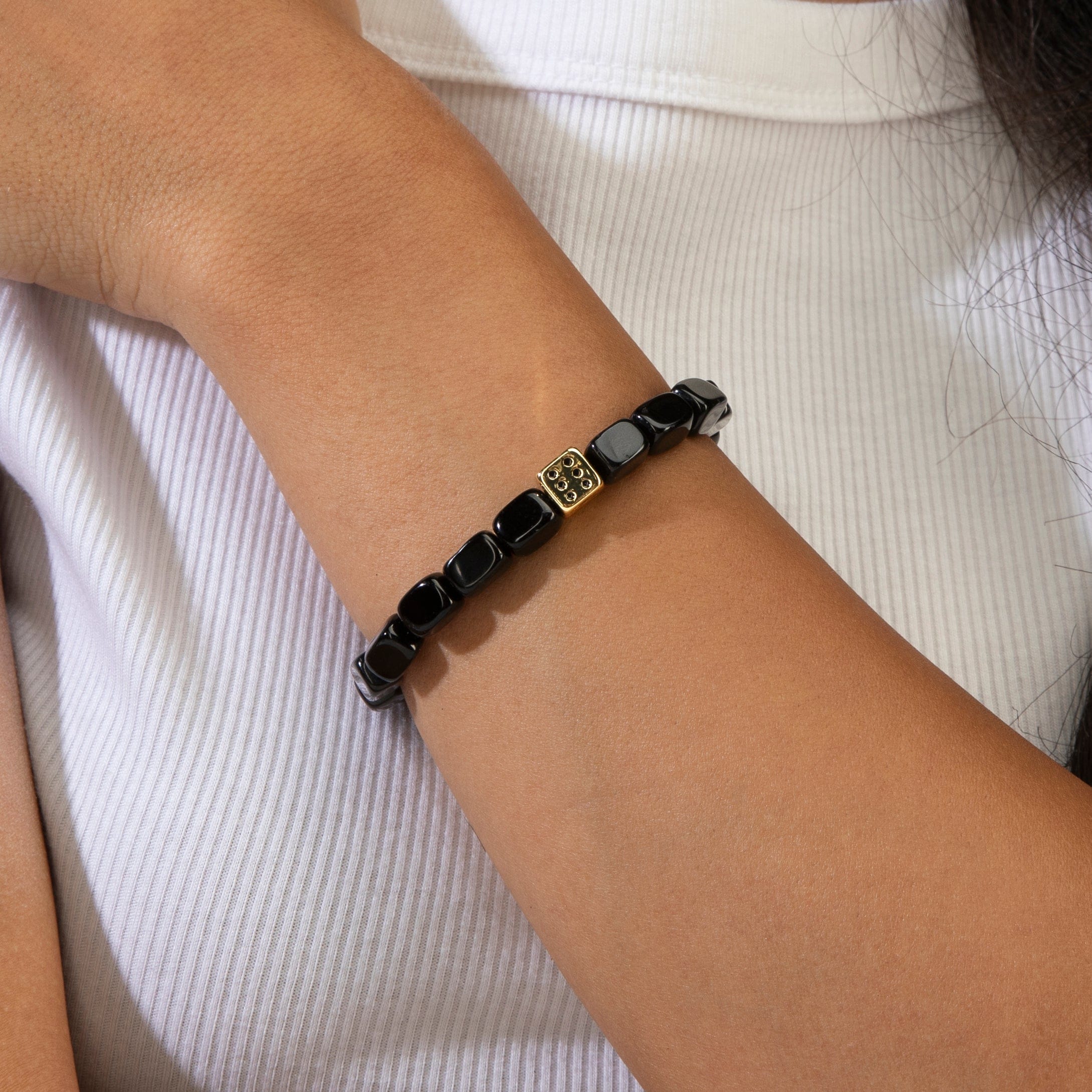 KALIFANO Gemstone Jewelry Black Agate Natural Gemstone Stretch Bracelet With Dice Accent Bead