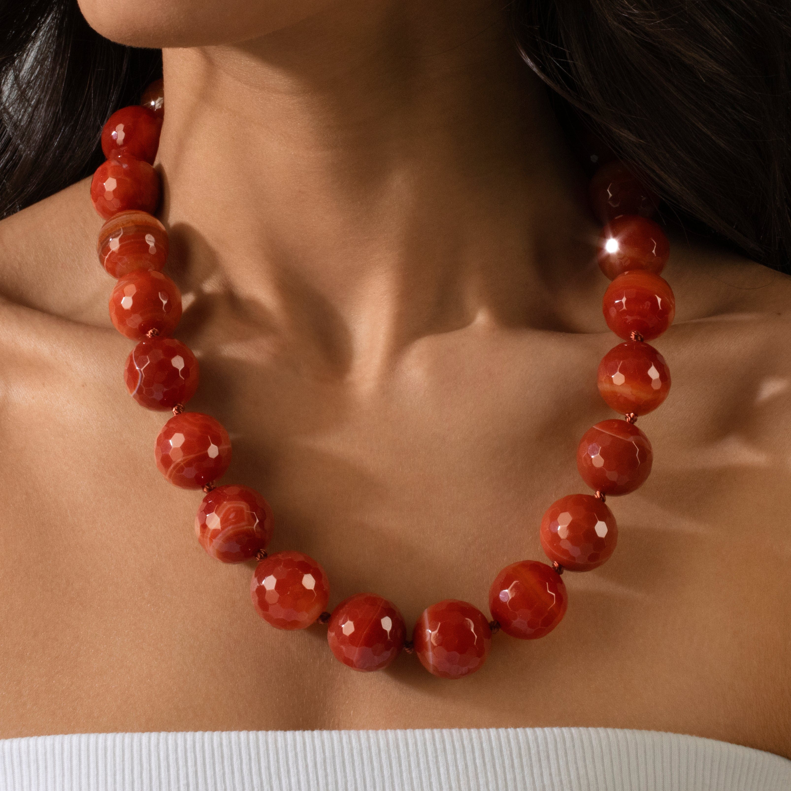 Kalifano Gemstone Jewelry Carnelian 20mm Round Gemstone Necklace with Sterling Silver Clasp - 22" 9SN-CR3