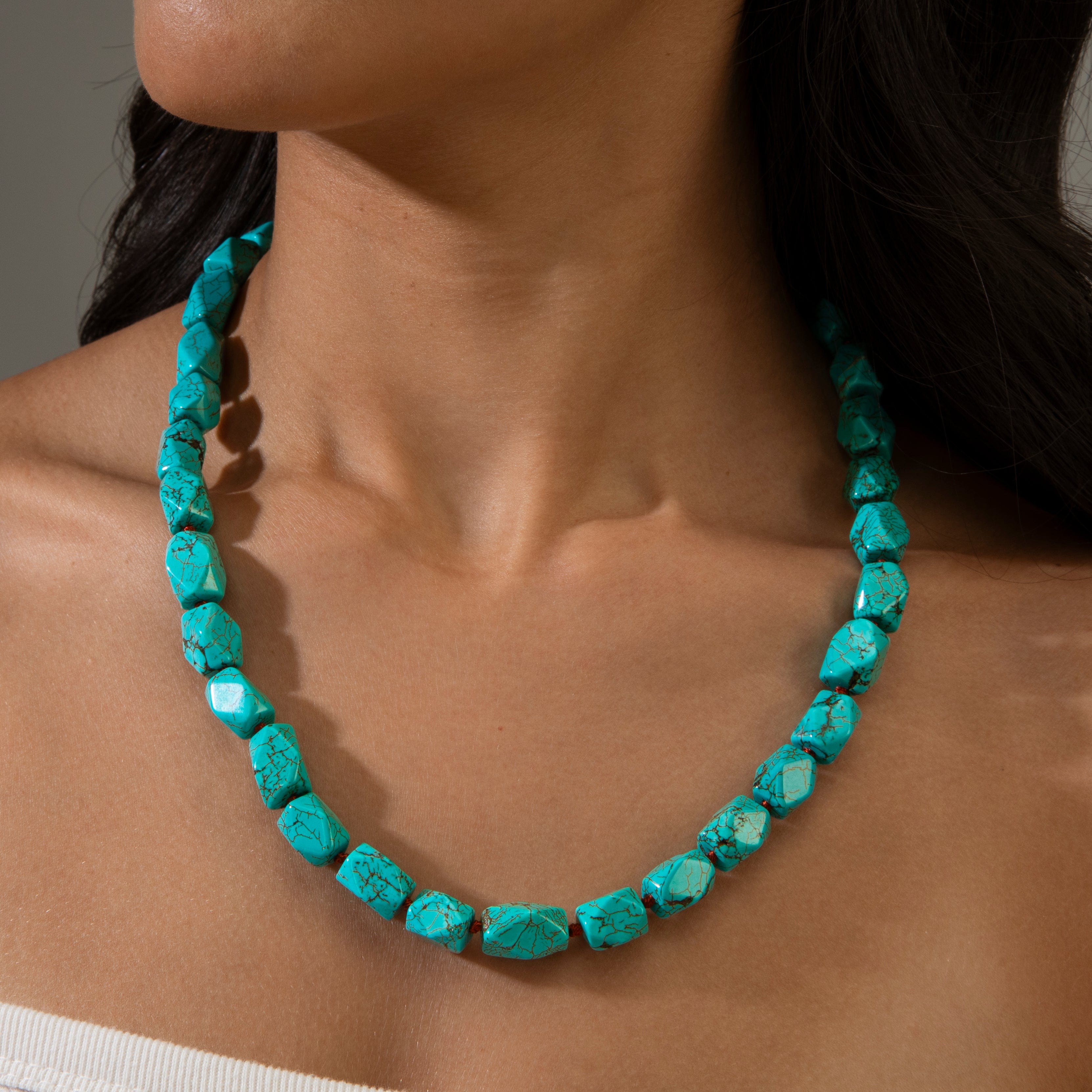 KALIFANO Gemstone Jewelry Howlite Turquoise 10x14mm Necklace With Stainless Steel Clasp - 21.5" HTN-04
