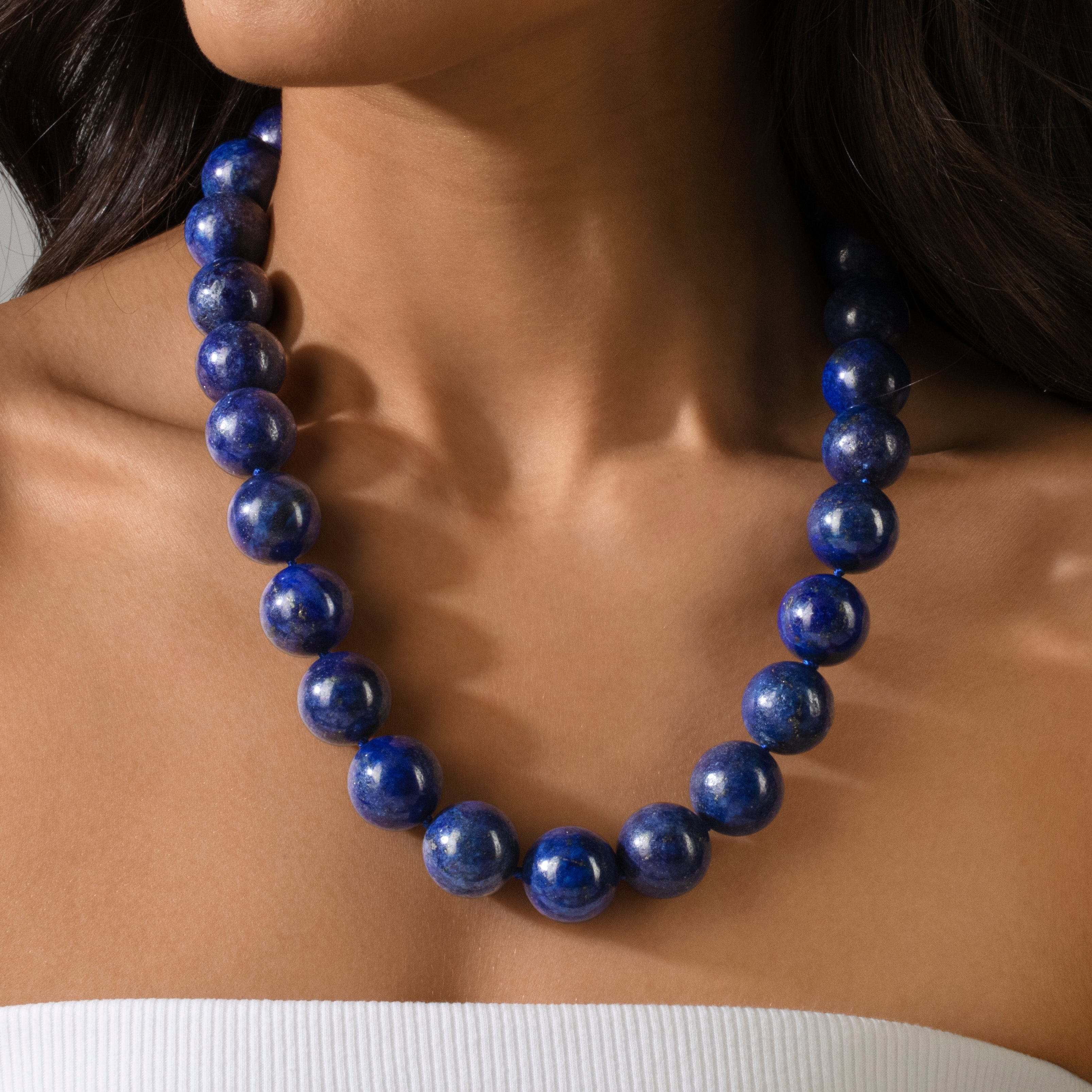 Kalifano Gemstone Jewelry Lapis 18mm Round Gemstone Necklace with Sterling Silver Clasp - 22" 9SN-LP