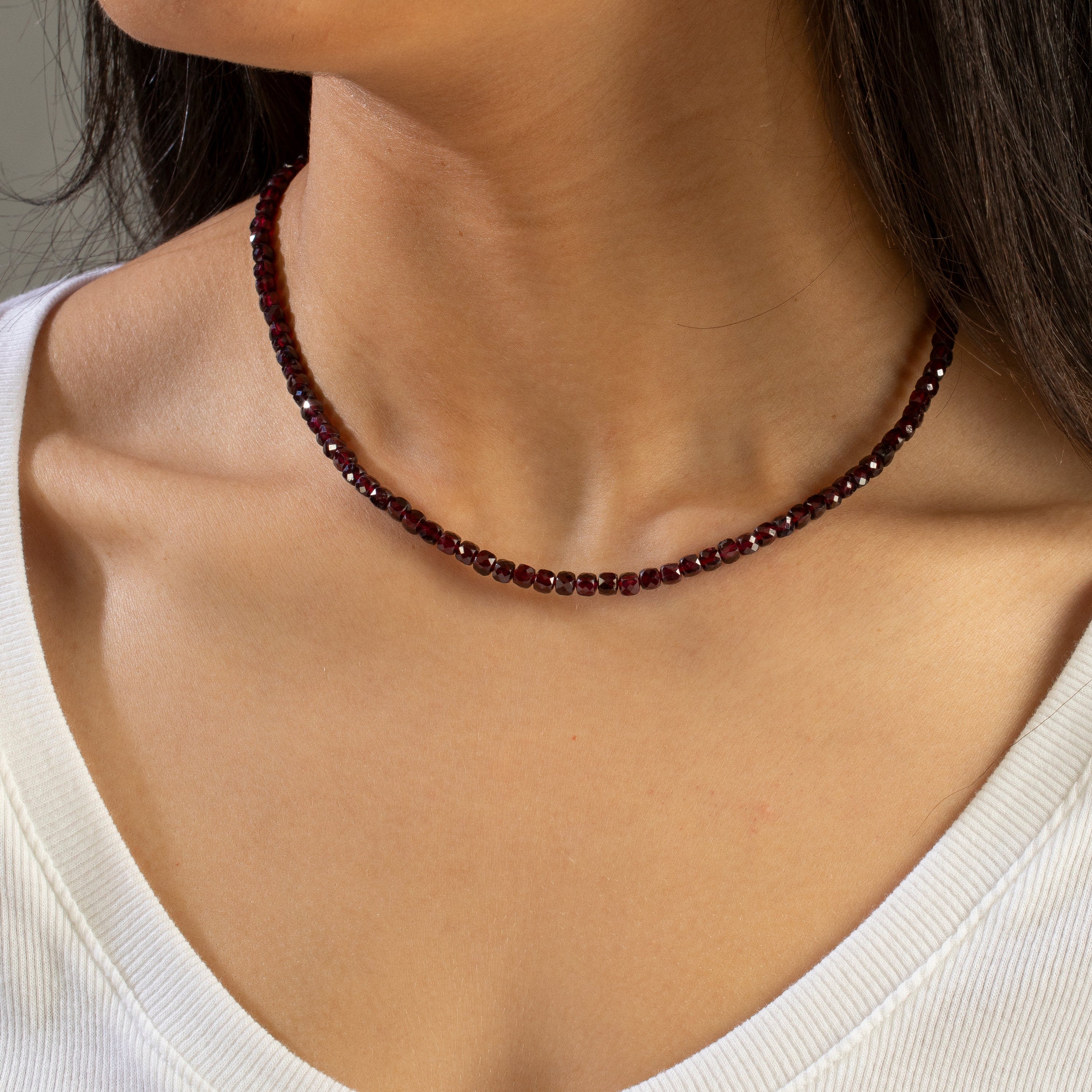 KALIFANO Gemstone Jewelry Natural Garnet Faceted 4mm Barrel 16" Necklace with Sterling Silver Extender N4-41S-GA