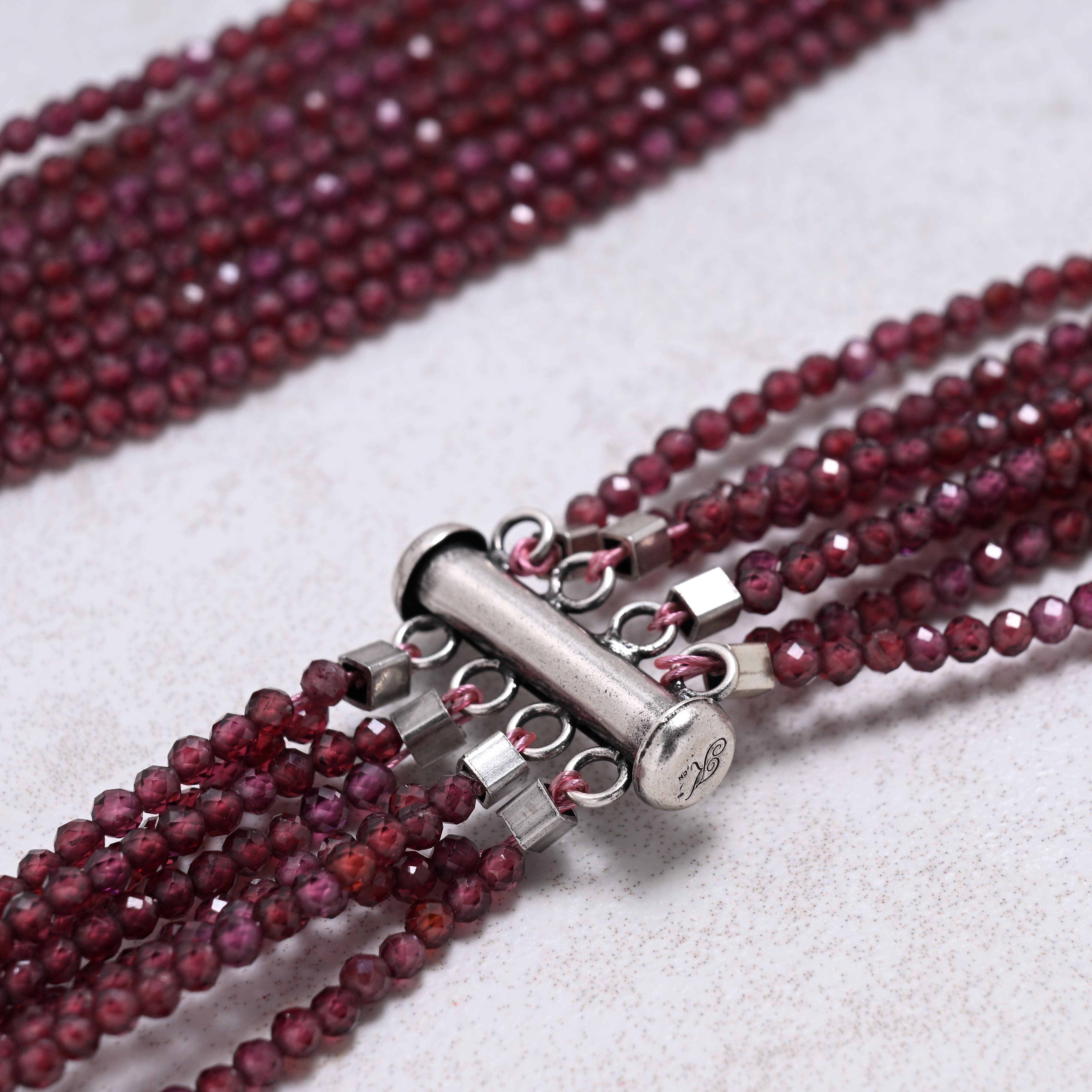 KALIFANO Gemstone Jewelry Red Garnet 2.5mm Necklace With Sterling Silver Clasp - 16" CCN8-GA