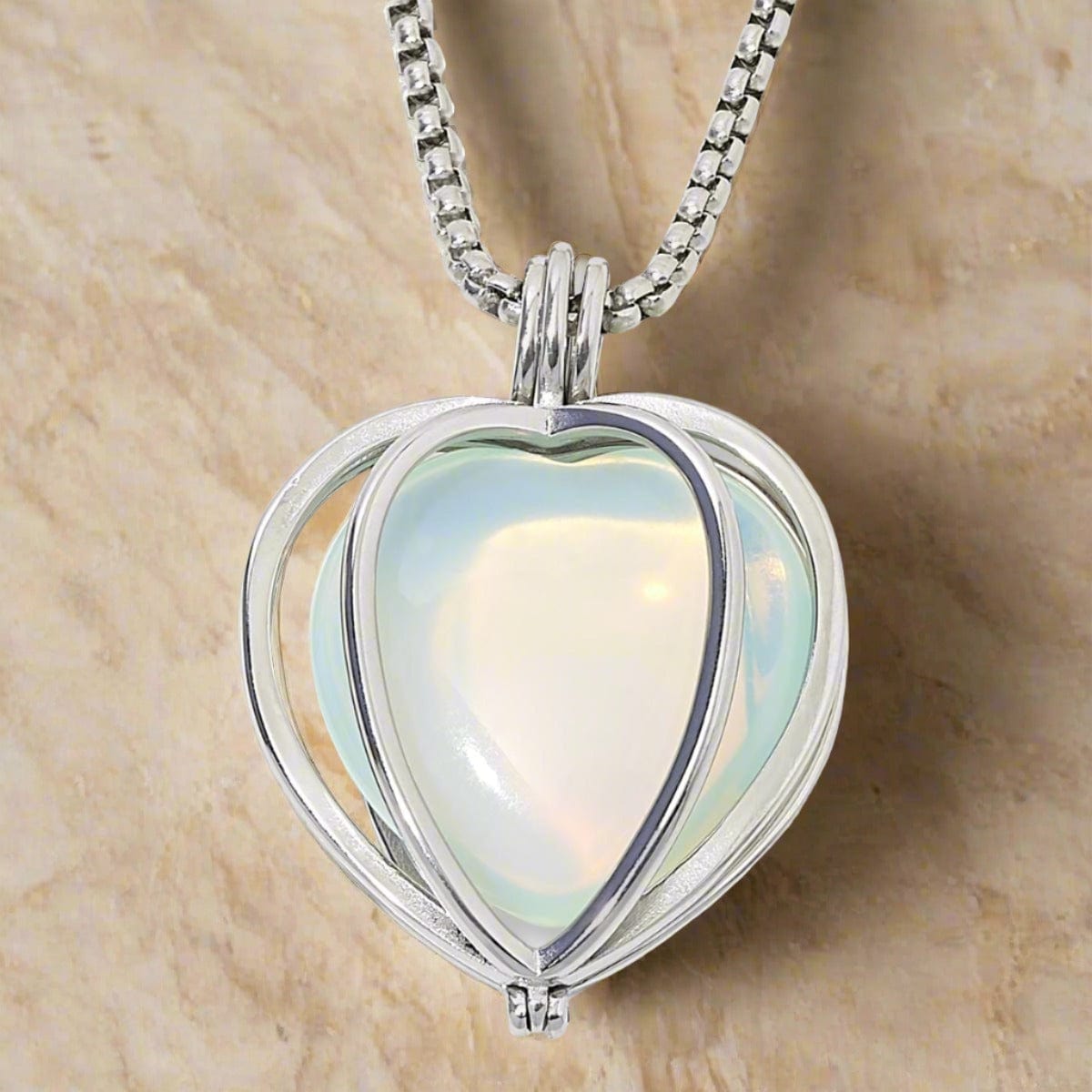 #metal color_silver tone