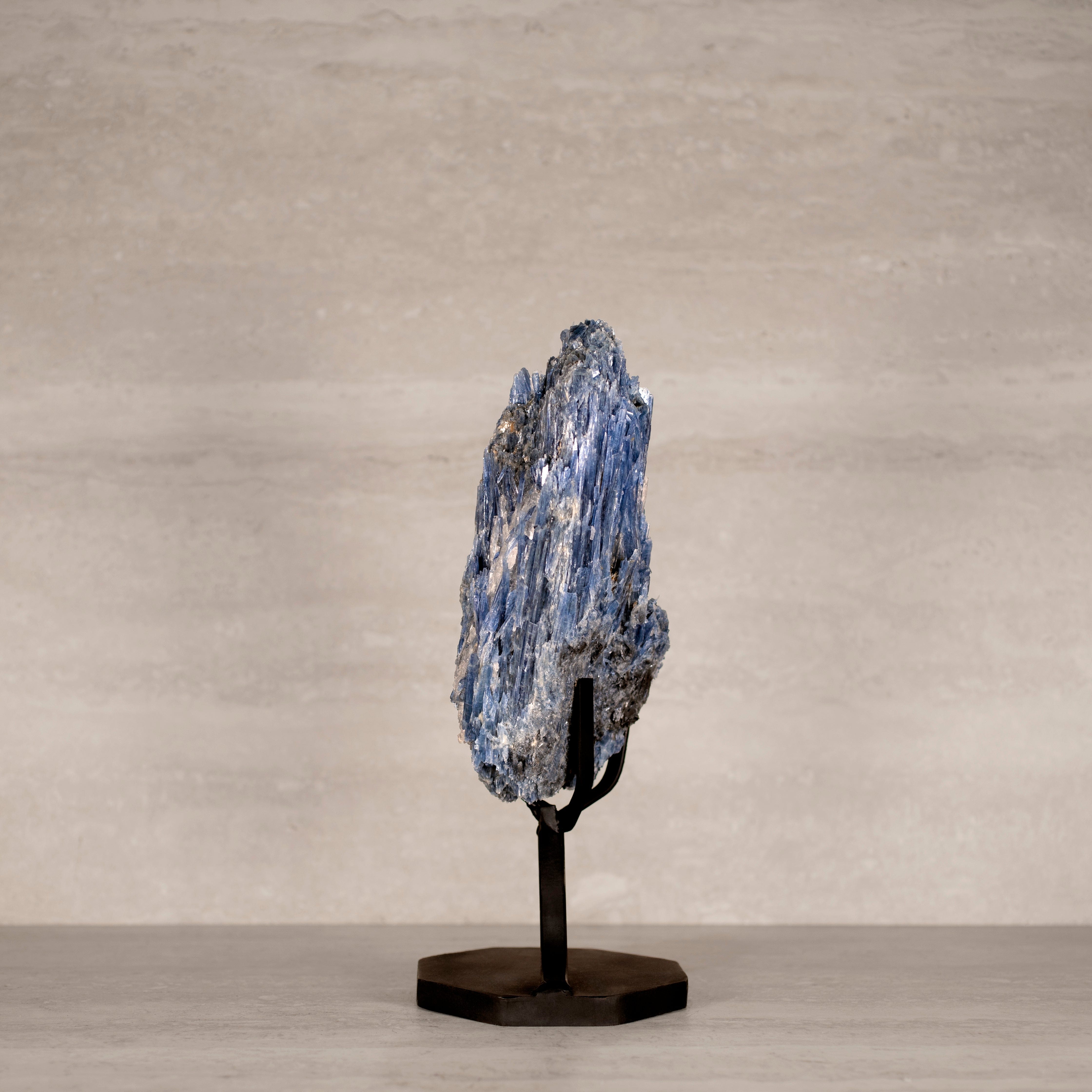 Kalifano Kyanite Natural Brazilian Kyanite on Custom Stand - 12.75" / 2,720 grams KYNT4200.001