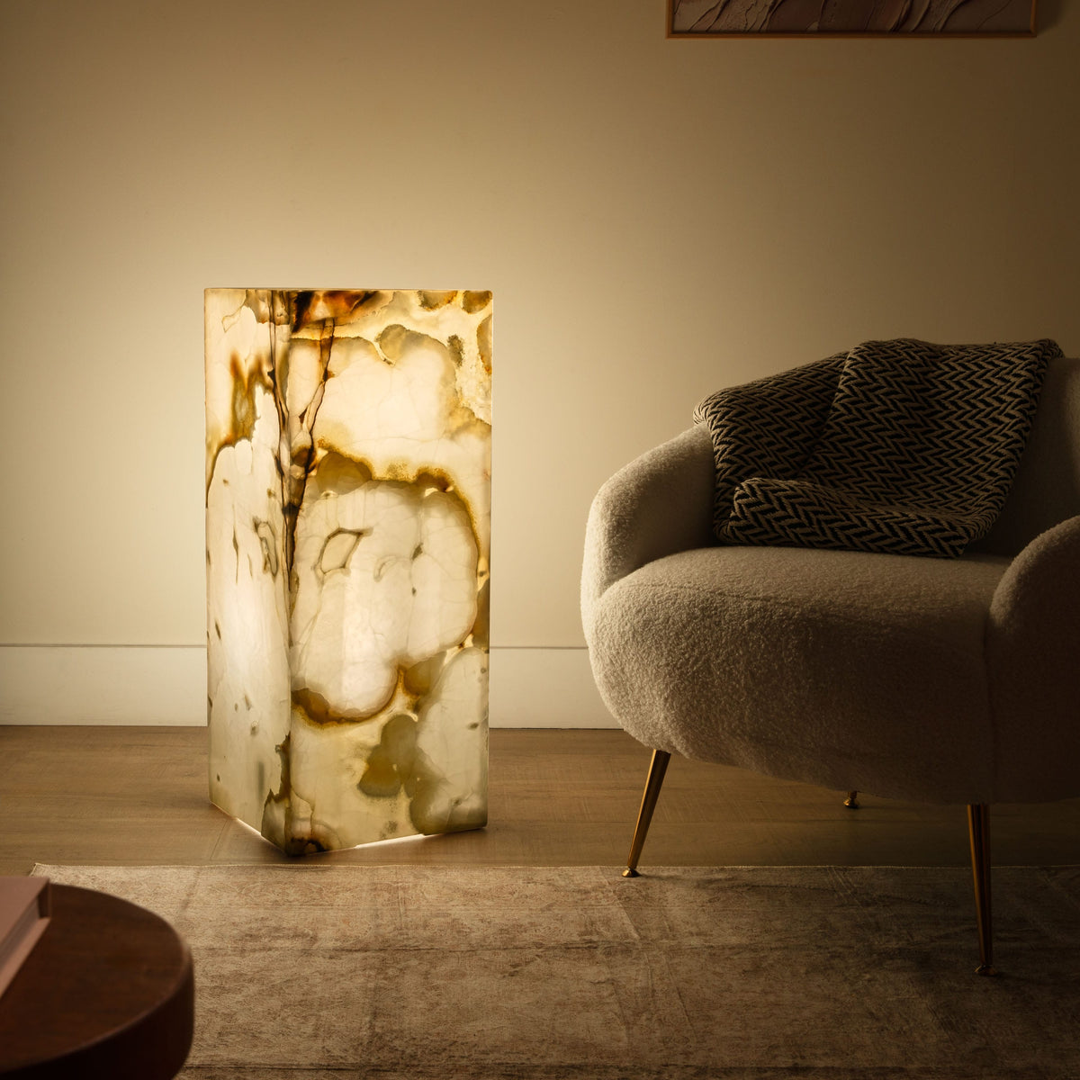 29" Nacar Onyx Light Tower
