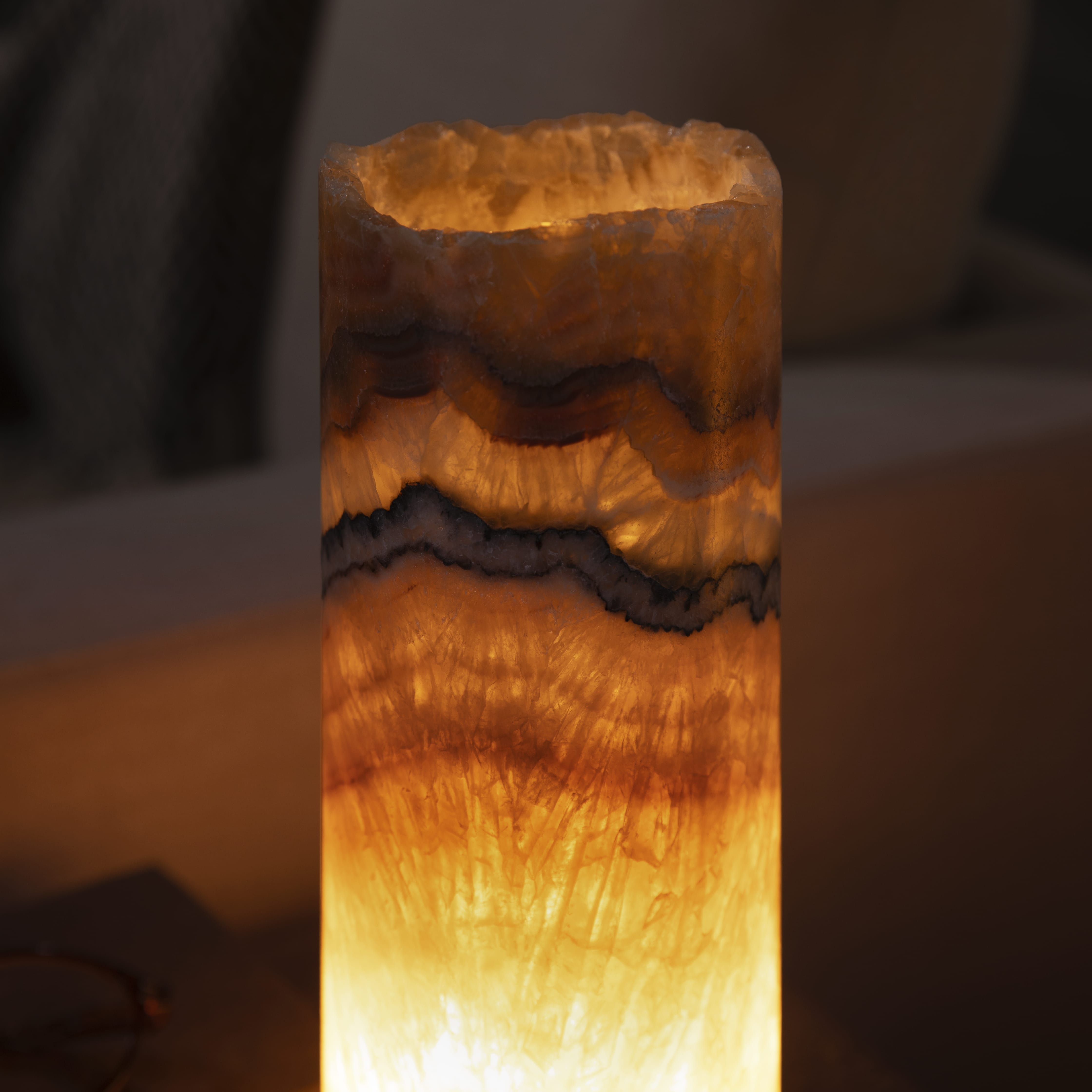 Kalifano Light Towers Onyx Cylinder Light Tower from Mexico - 12" LTCL3010.009