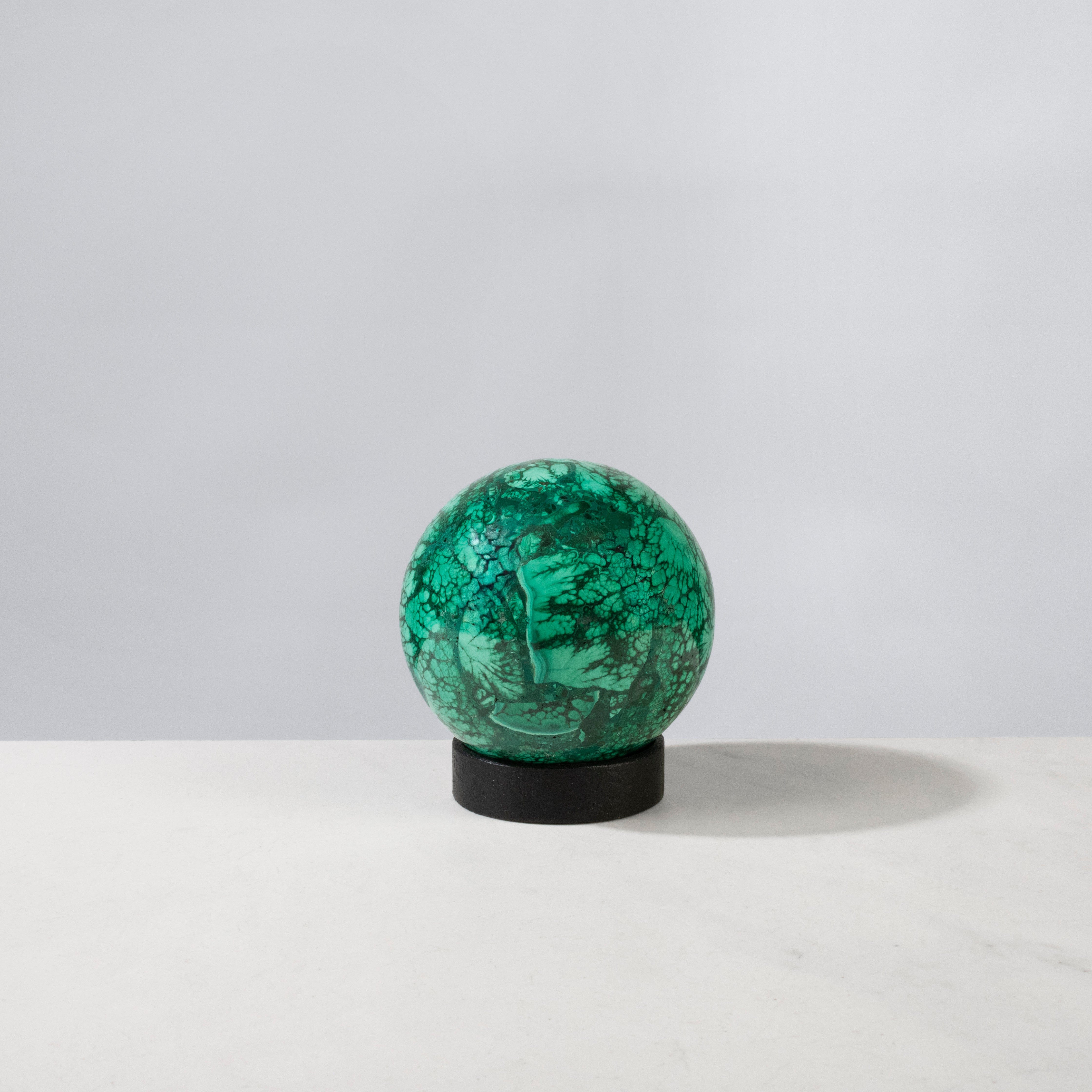 Kalifano Malachite Natural Congo Malachite Sphere - 2.75" / 671 grams MAS1500.001