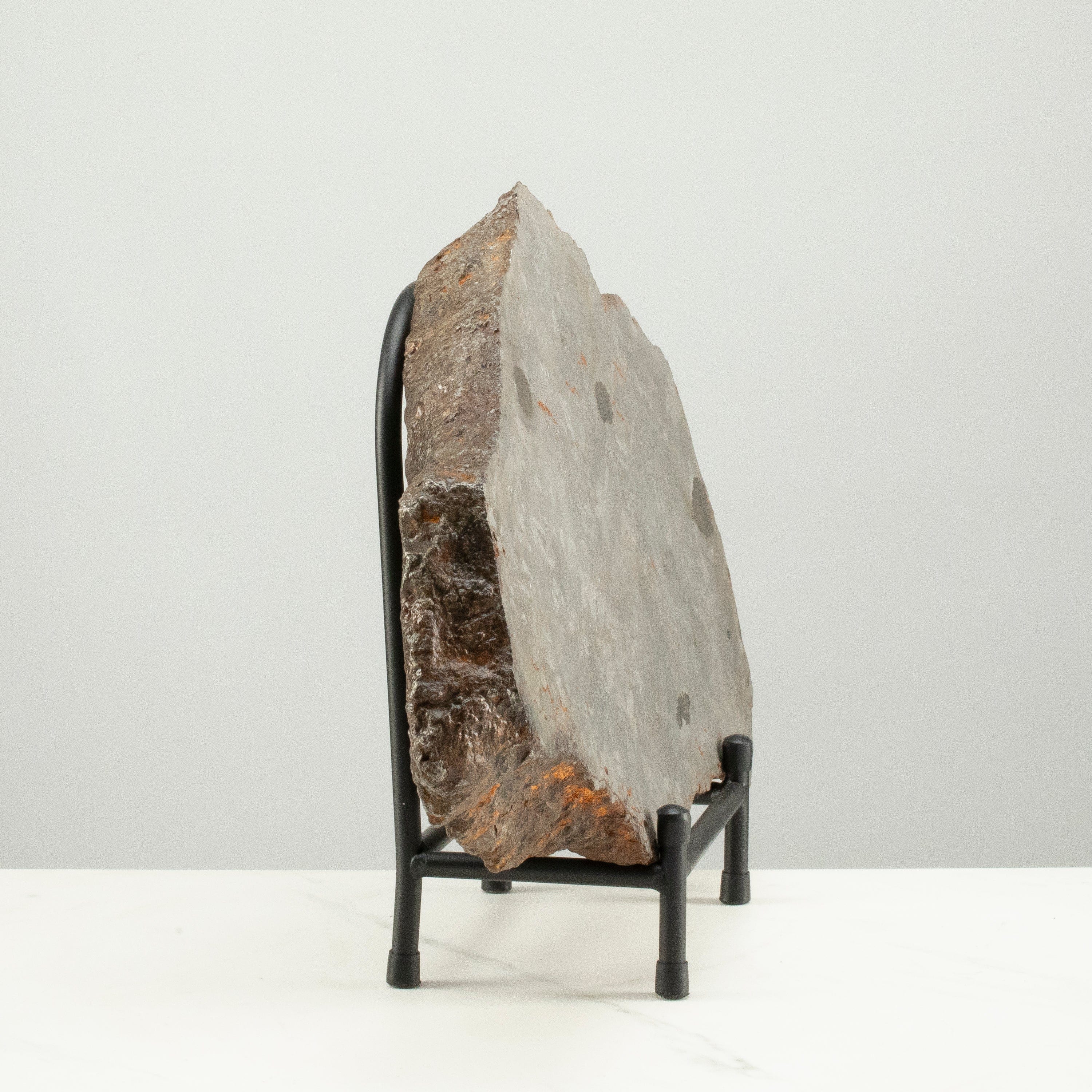 Kalifano Meteorites Campo Del Cielo Iron Meteorite from Chaco, Argentina 15" / 21.5 kgs MTCC258000.001