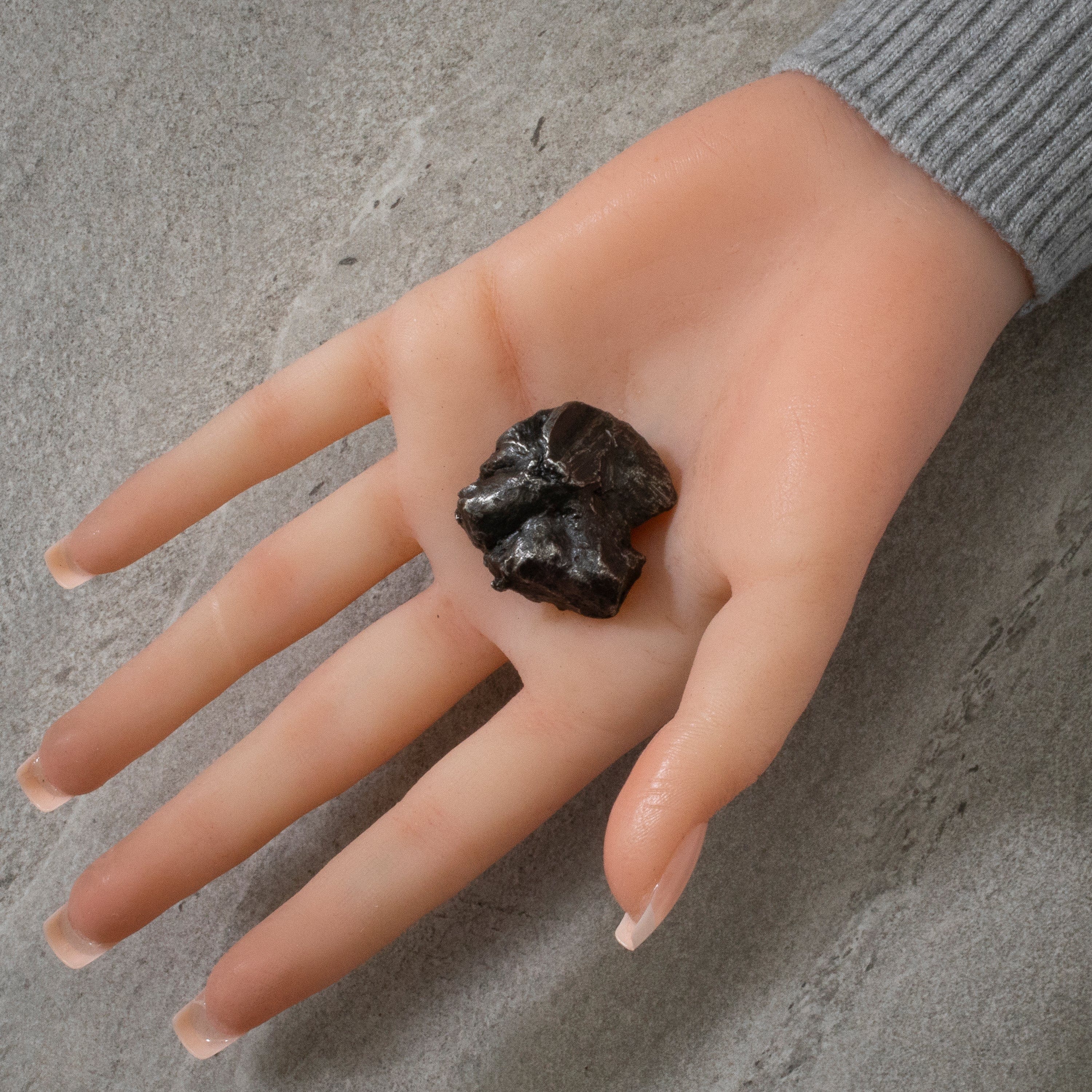 Kalifano Meteorites Natural Sikhote-Alin Meteorite from Russia- 1.3" / 57 grams MTS1300.008