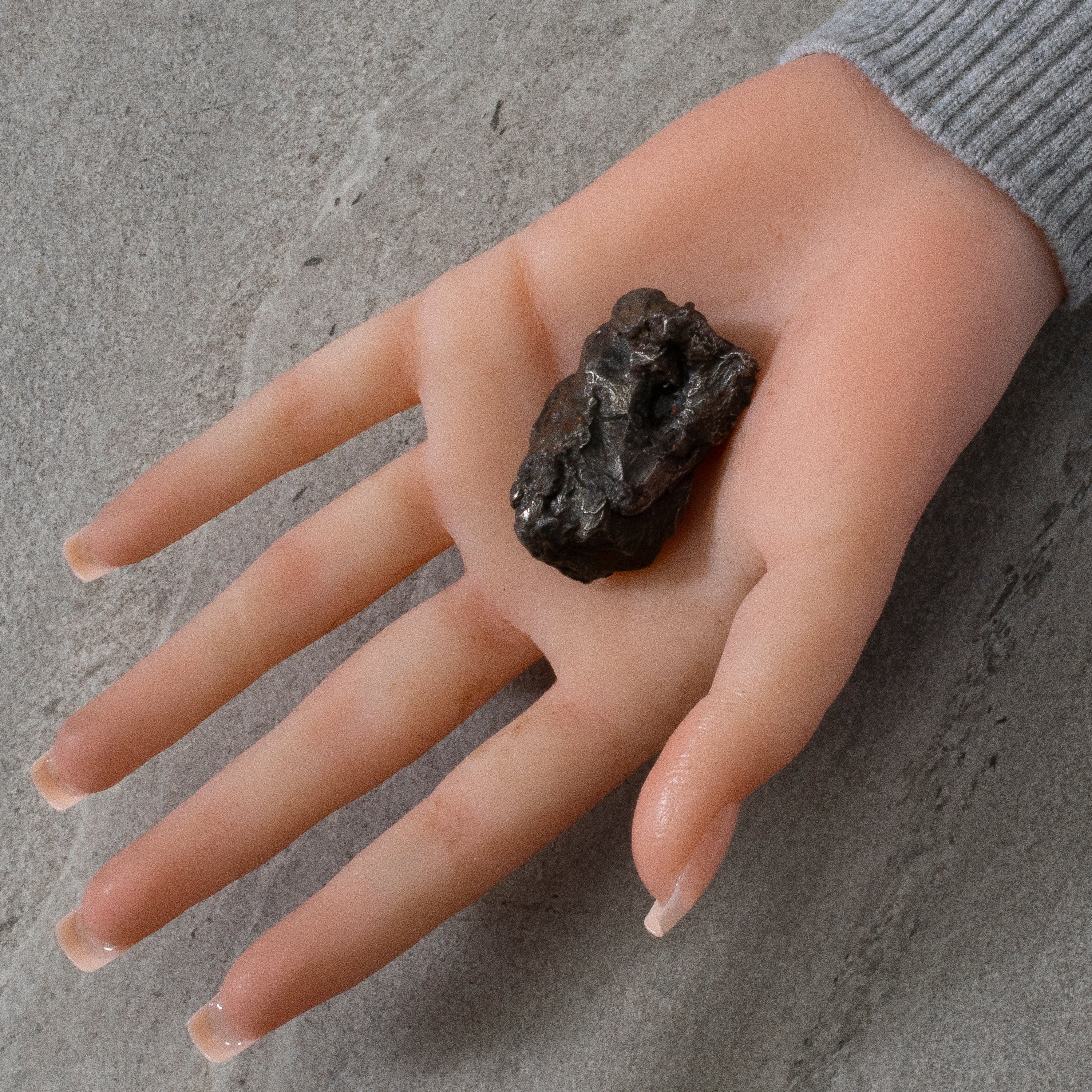 Kalifano Meteorites Natural Sikhote-Alin Meteorite from Russia- 1.7" / 66 grams MTS1500.003