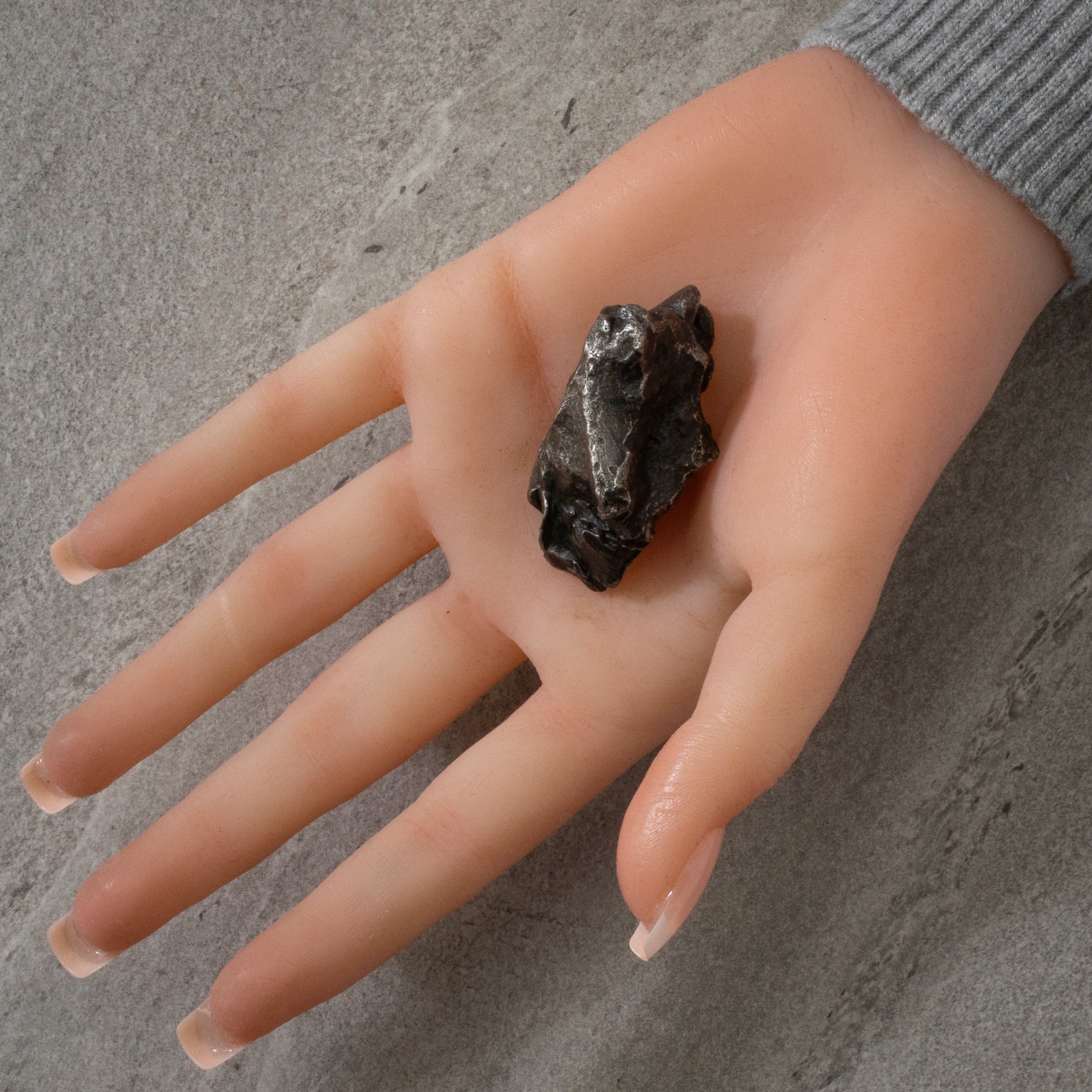 Kalifano Meteorites Natural Sikhote-Alin Meteorite from Russia- 1.8" / 66 grams MTS1500.005