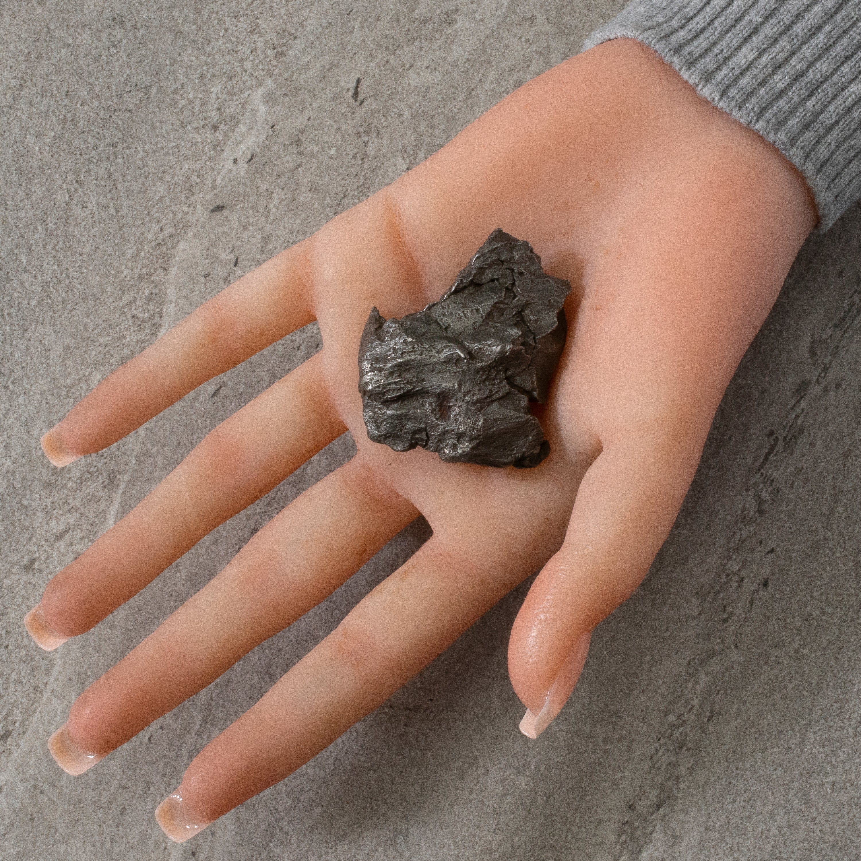 Kalifano Meteorites Natural Sikhote-Alin Meteorite from Russia- 1.8" / 86 grams MTS1900.002