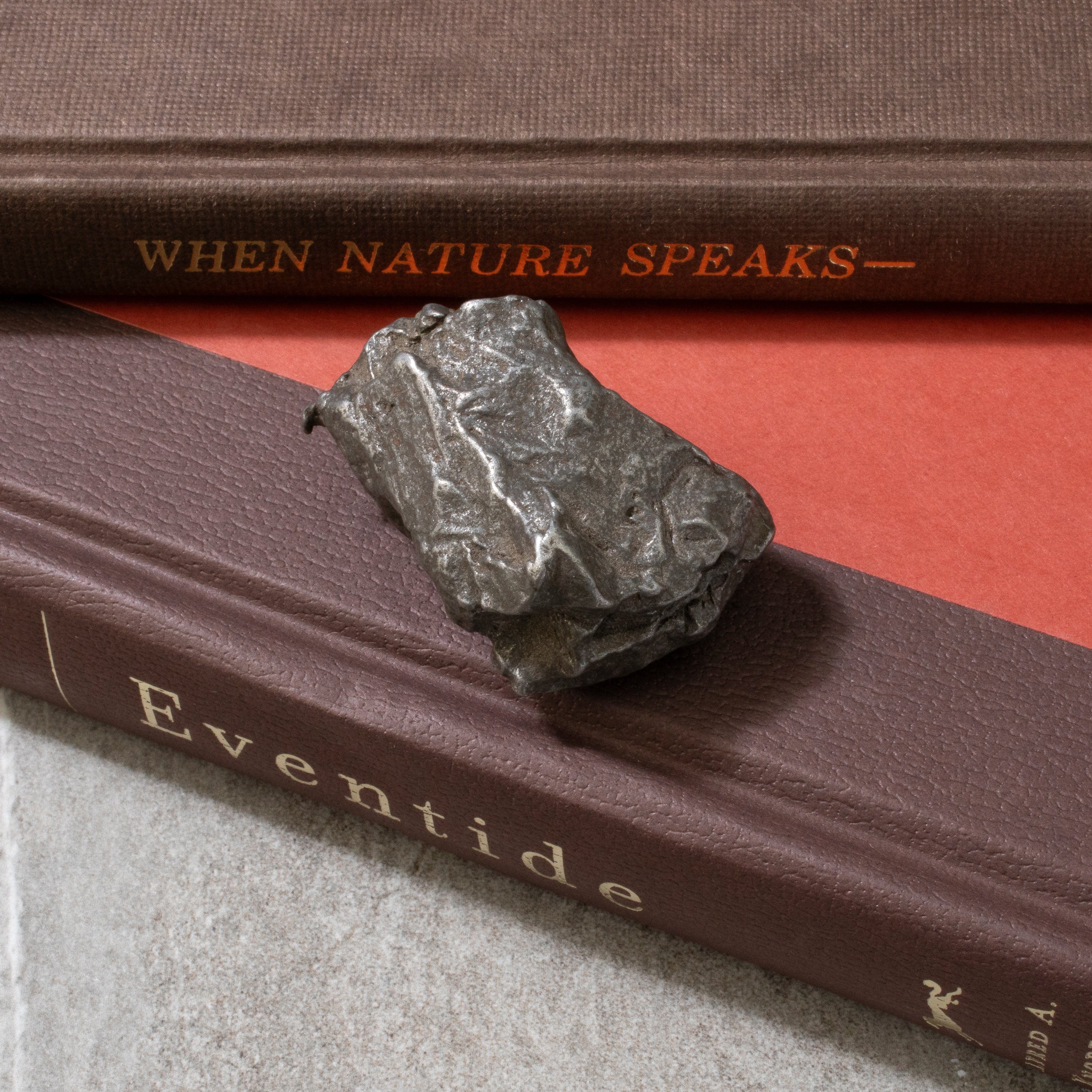 Kalifano Meteorites Natural Sikhote-Alin Meteorite from Russia- 2" / 148 grams MTS3300.002