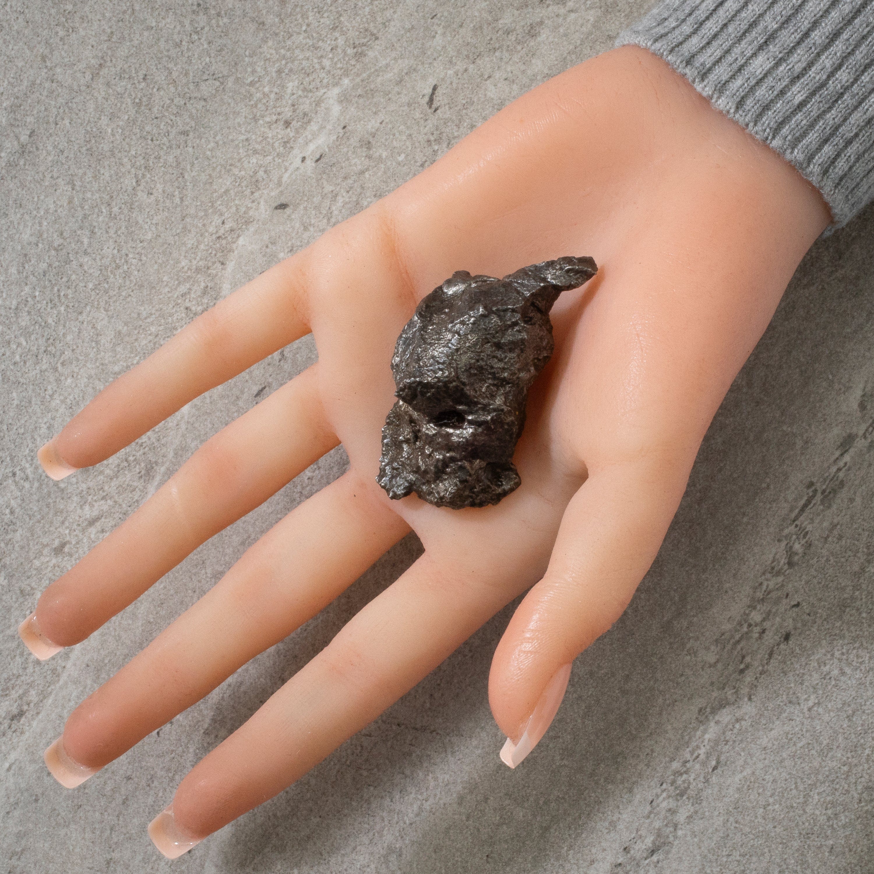 Kalifano Meteorites Natural Sikhote-Alin Meteorite from Russia- 2.3" / 104 grams MTS2300.004