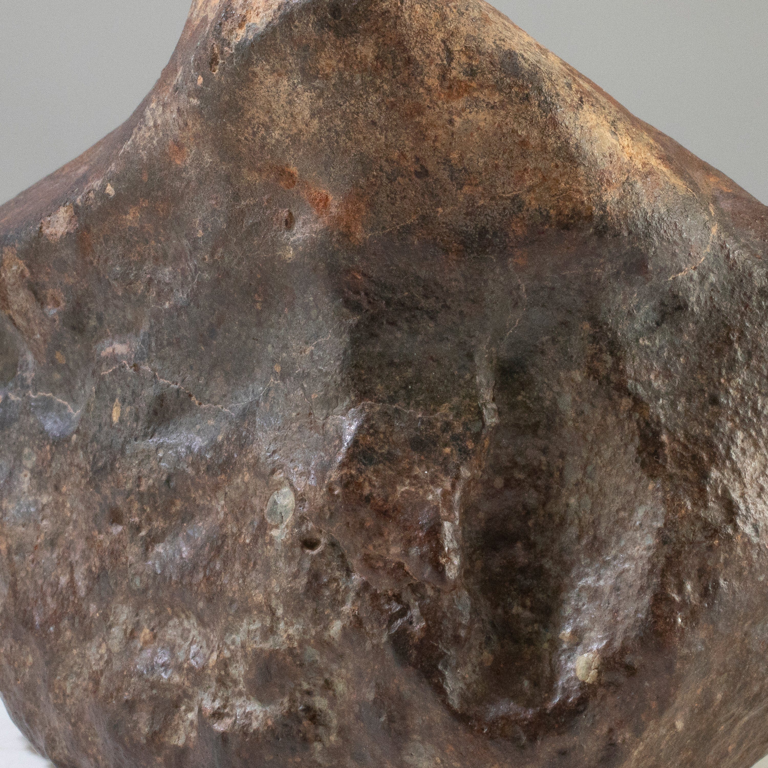 Kalifano Meteorites NWA (Chrondrite) Stony Meteorite from Northwest Africa 5" / 1,478 grams MTNWA14400.001