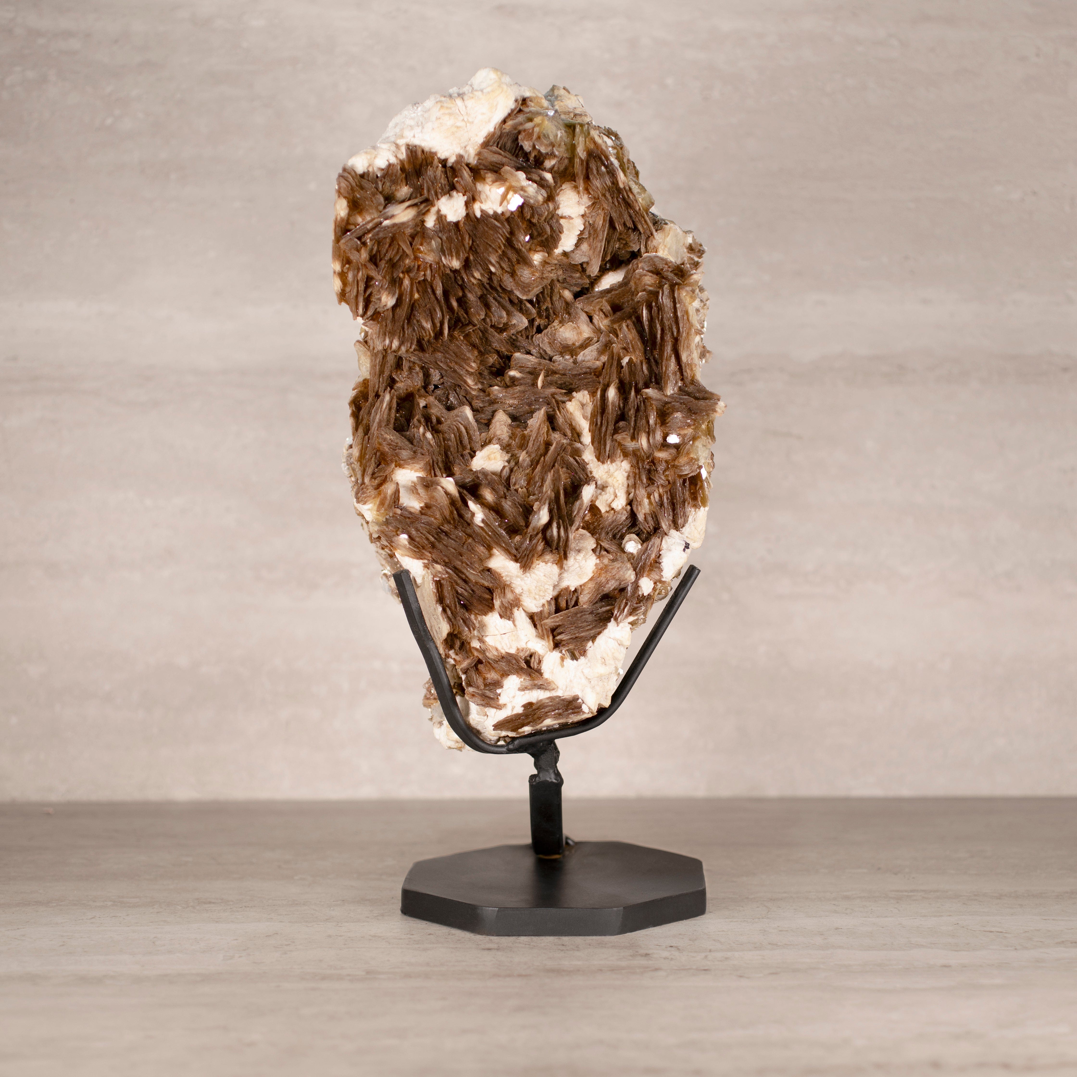 Kalifano Mica Natural Brazilian Mica & Albite on Custom Stand - 16" / 20 lbs MC4600.001