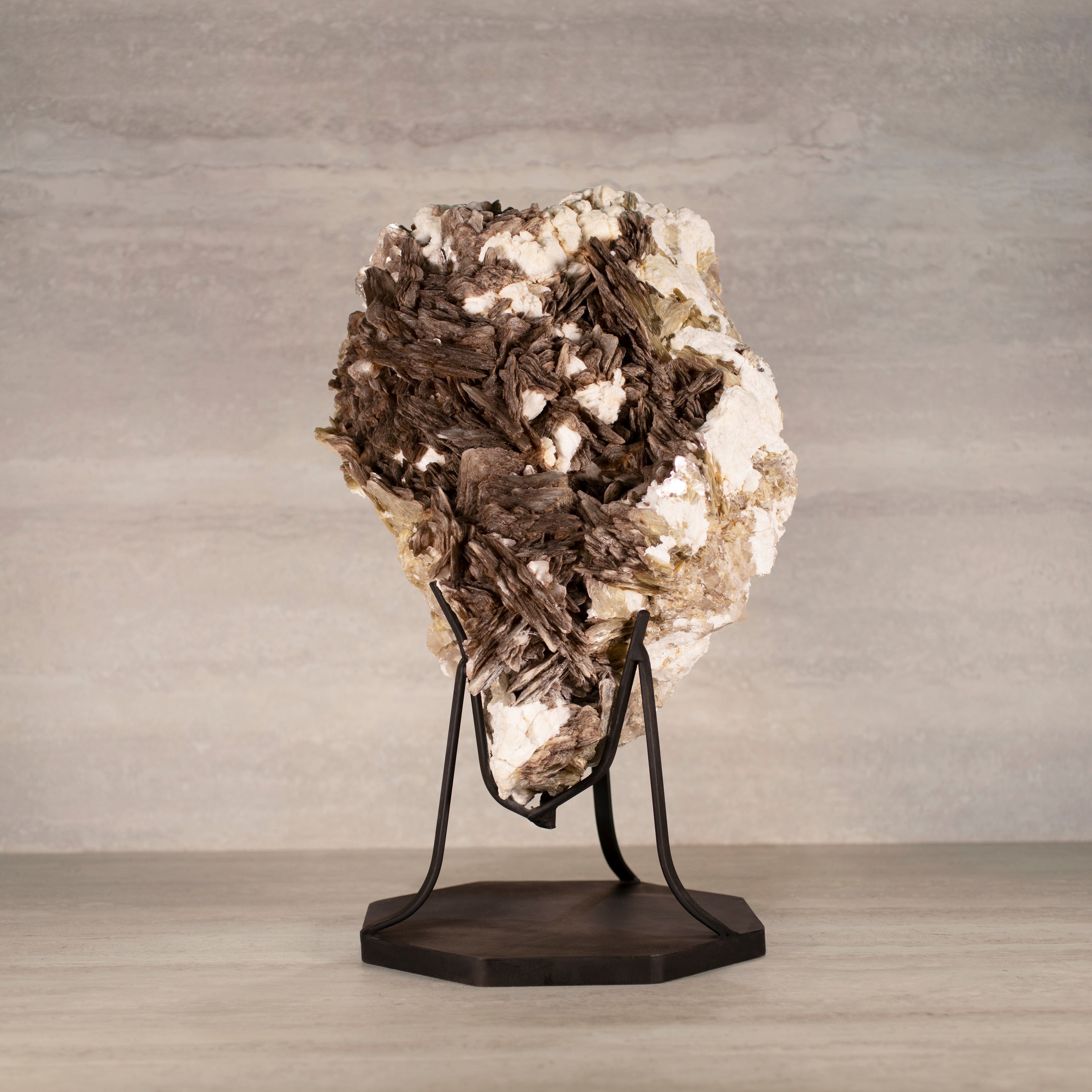 Kalifano Mica Natural Brazilian Mica & Albite on Custom Stand - 19" / 43 lbs MC9800.001