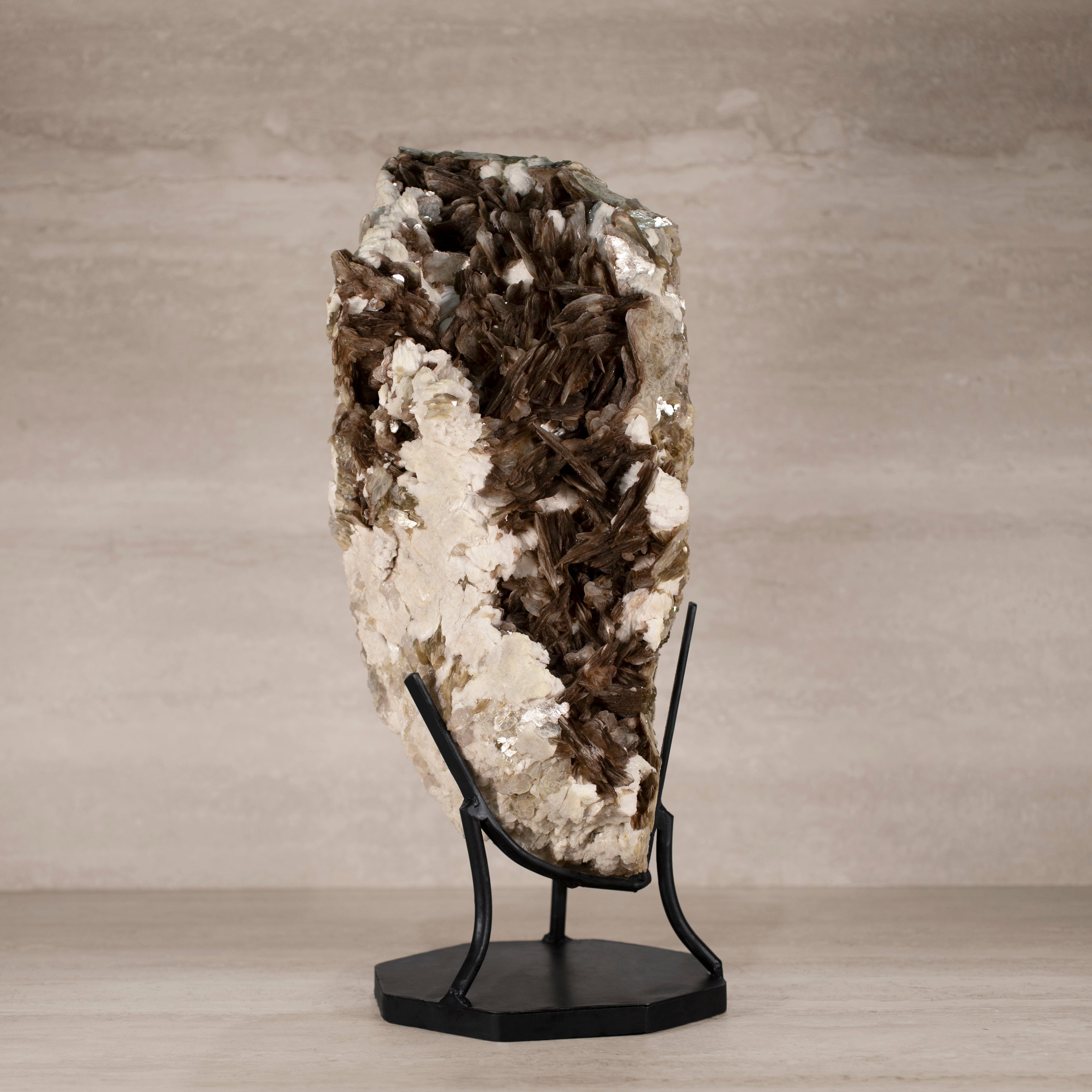 Kalifano Mica Natural Brazilian Mica & Albite on Custom Stand - 19.75" / 48 lbs MC11000.001