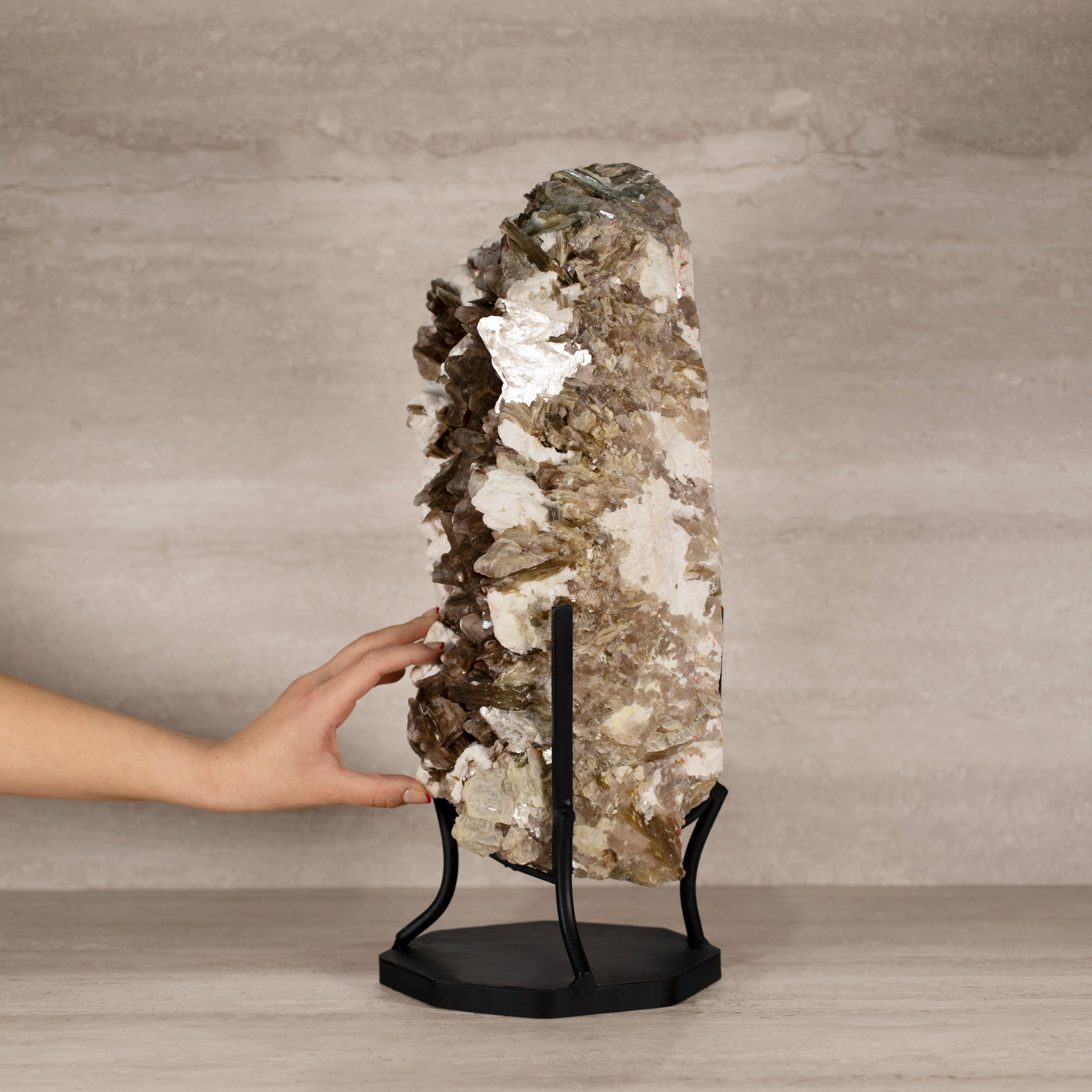Kalifano Mica Natural Brazilian Mica & Albite on Custom Stand - 19.75" / 48 lbs MC11000.001