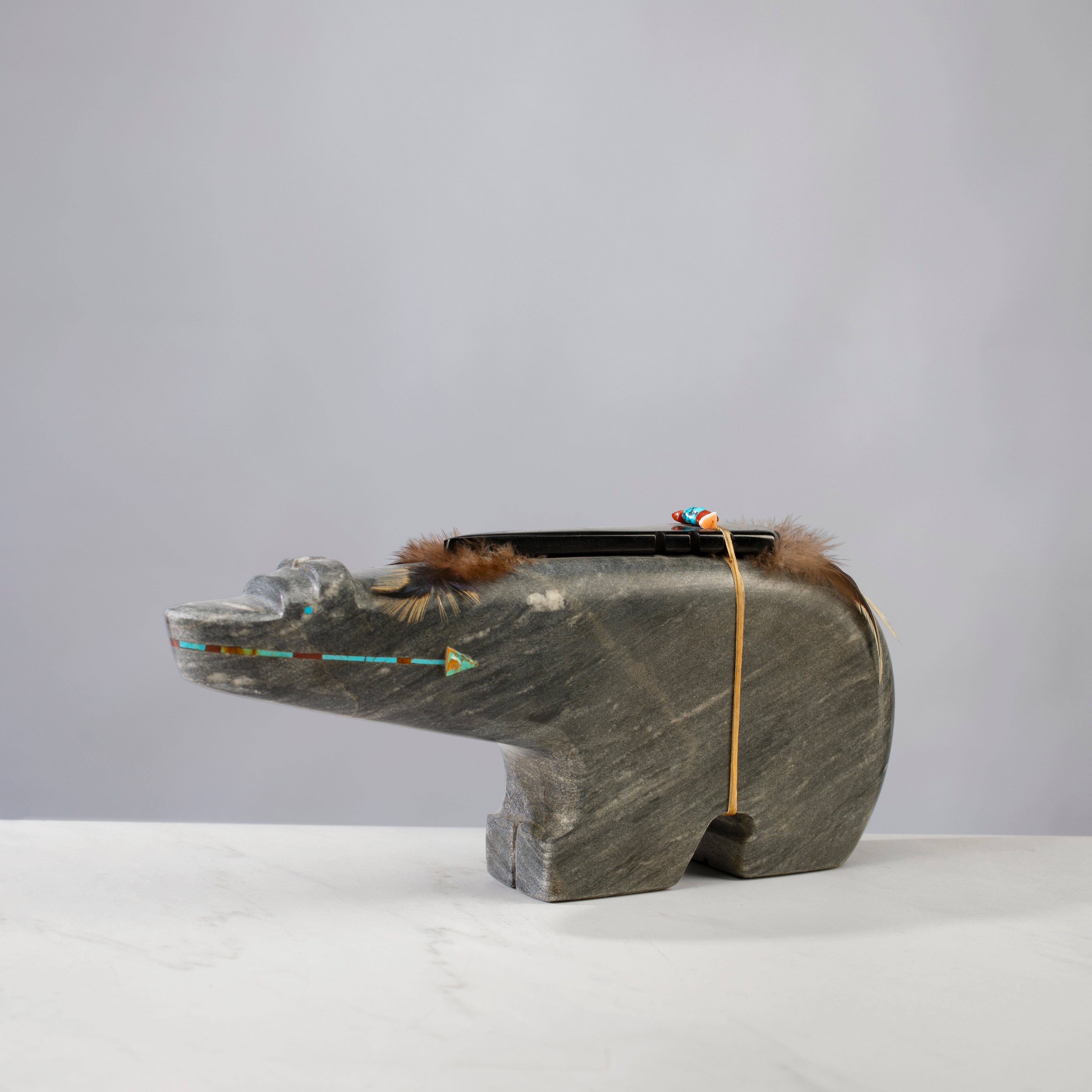 Kalifano Native American Fetish Carvings Herman Yazzie Petrified Wood Handmade Zuni Fetish Bear Carving NAC1800.003
