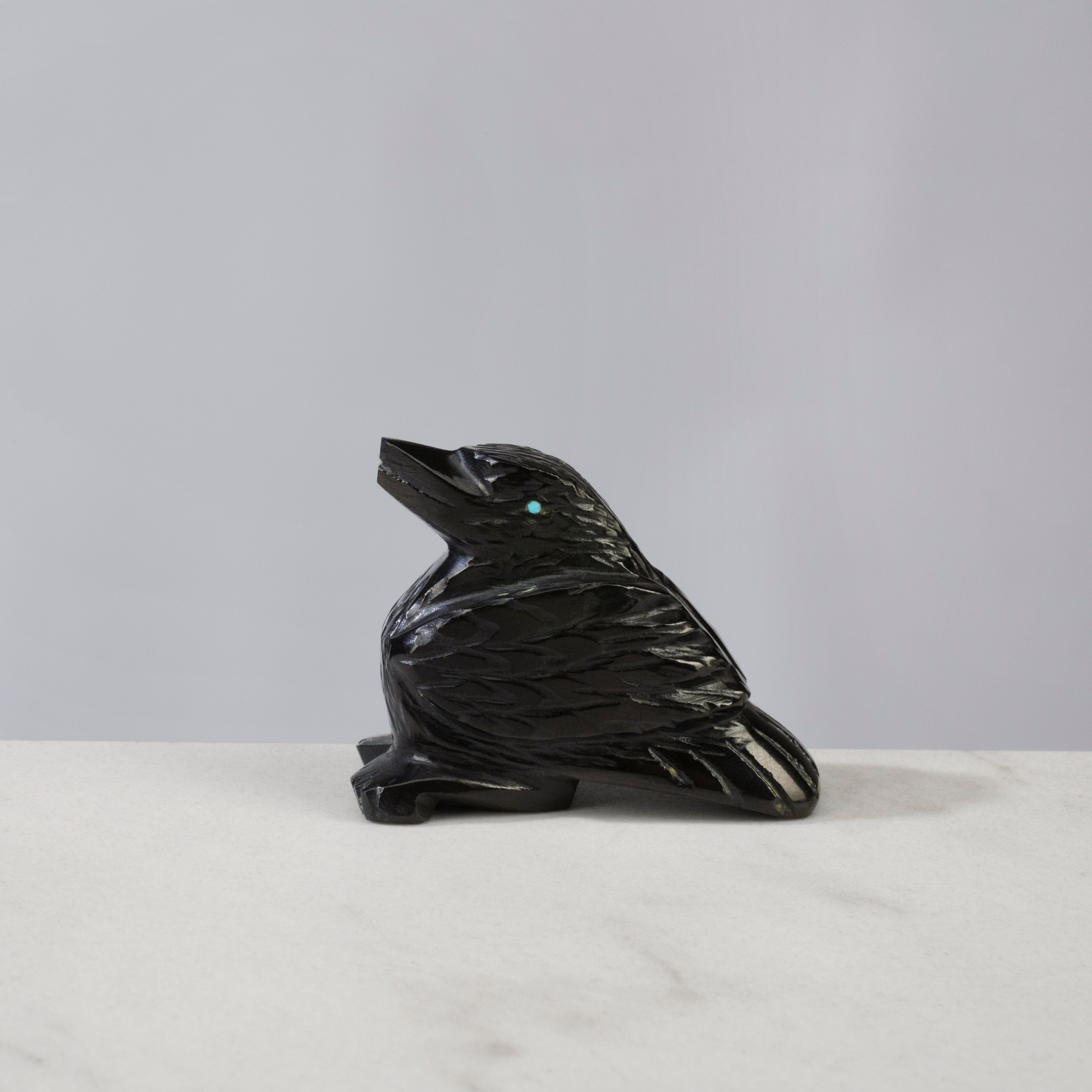 Kalifano Native American Fetish Carvings Tony Mackel Black Marble Handmade Zuni Fetish Raven Carving NAC222.003
