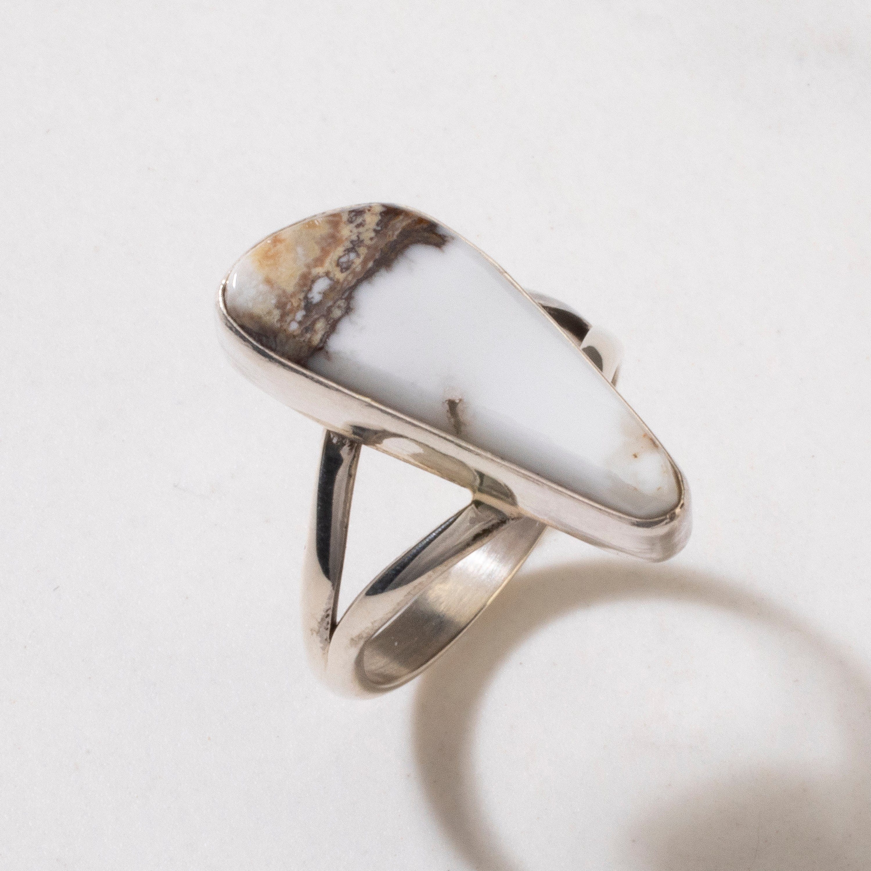 Kalifano Native American Jewelry 7 White Buffalo Turquoise Navajo USA Native American Made 925 Sterling Silver Ring NAR500.087.7