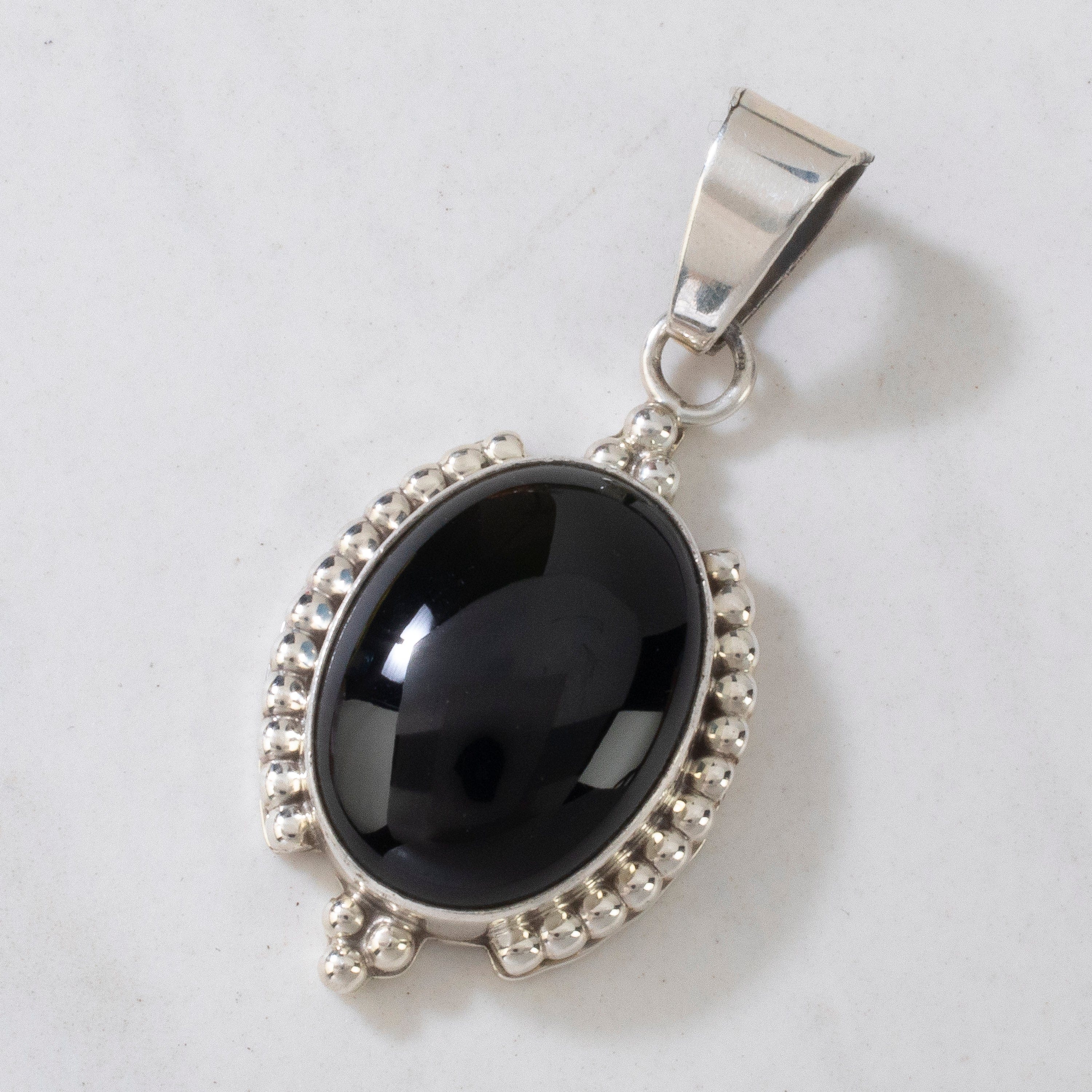 Kalifano Native American Jewelry Black Onyx USA Native American Made 925 Sterling Silver Pendant NAN300.014