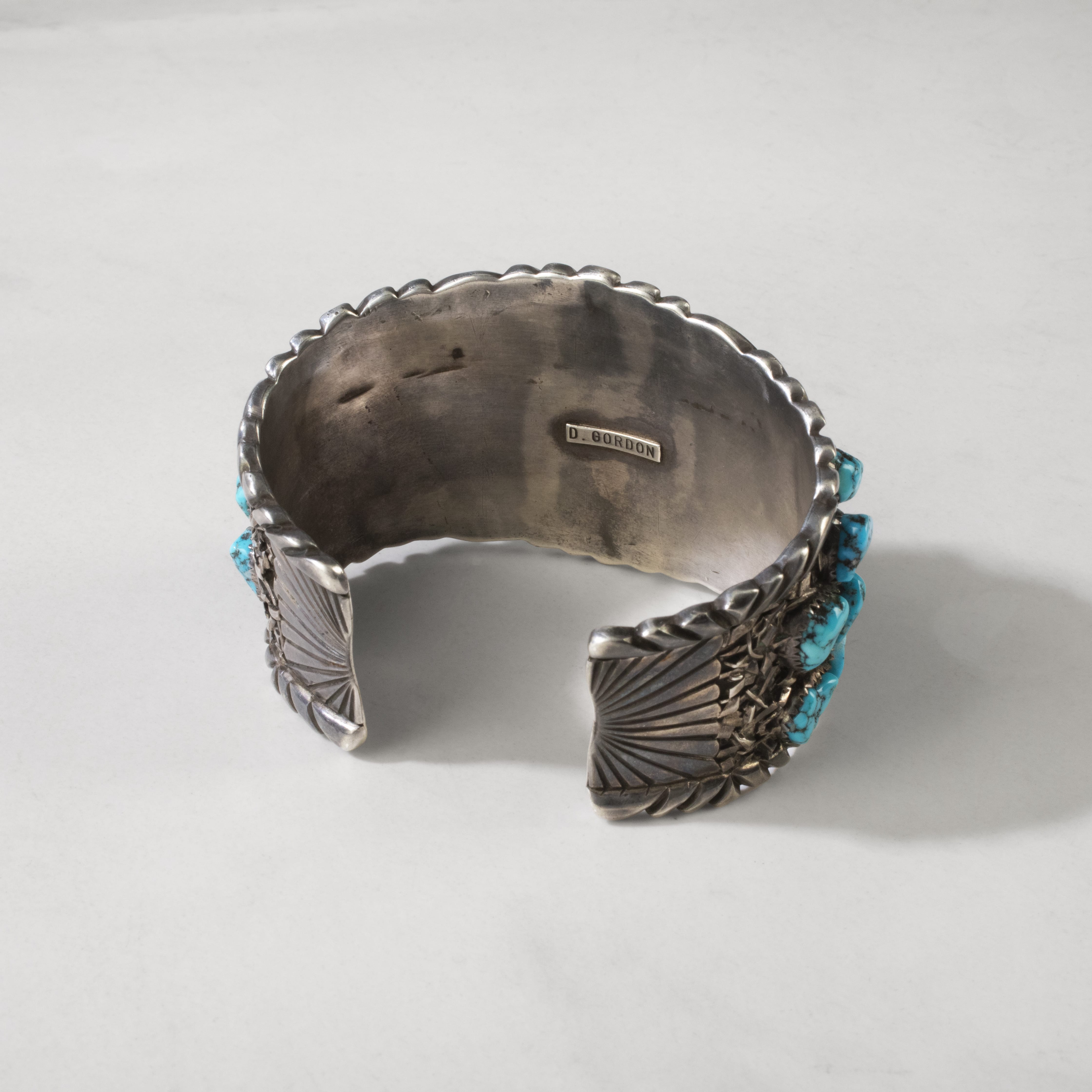 Kalifano Native American Jewelry Delbert Gordon Kingman Turquoise Navajo USA Native American Made 925 Sterling Silver Cuff NAB7000.001