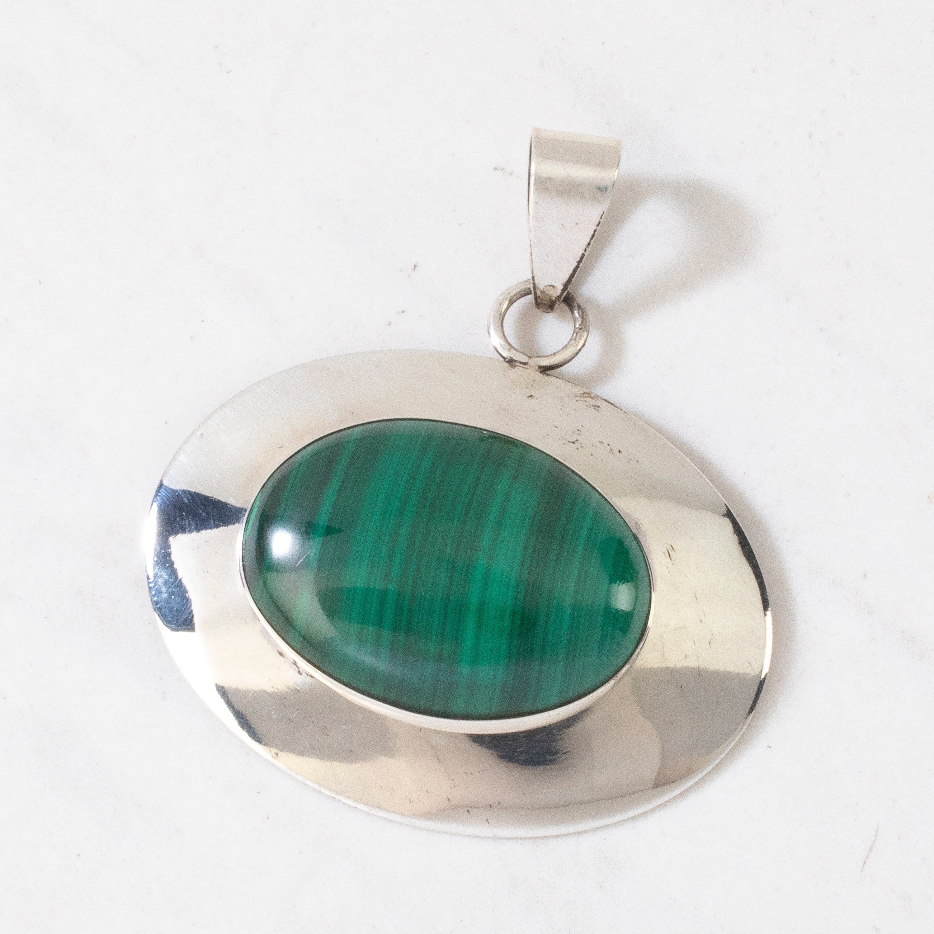 Kalifano Native American Jewelry Ella Peter Malachite Navajo USA Native American Made 925 Sterling Silver Pendant NAN500.020
