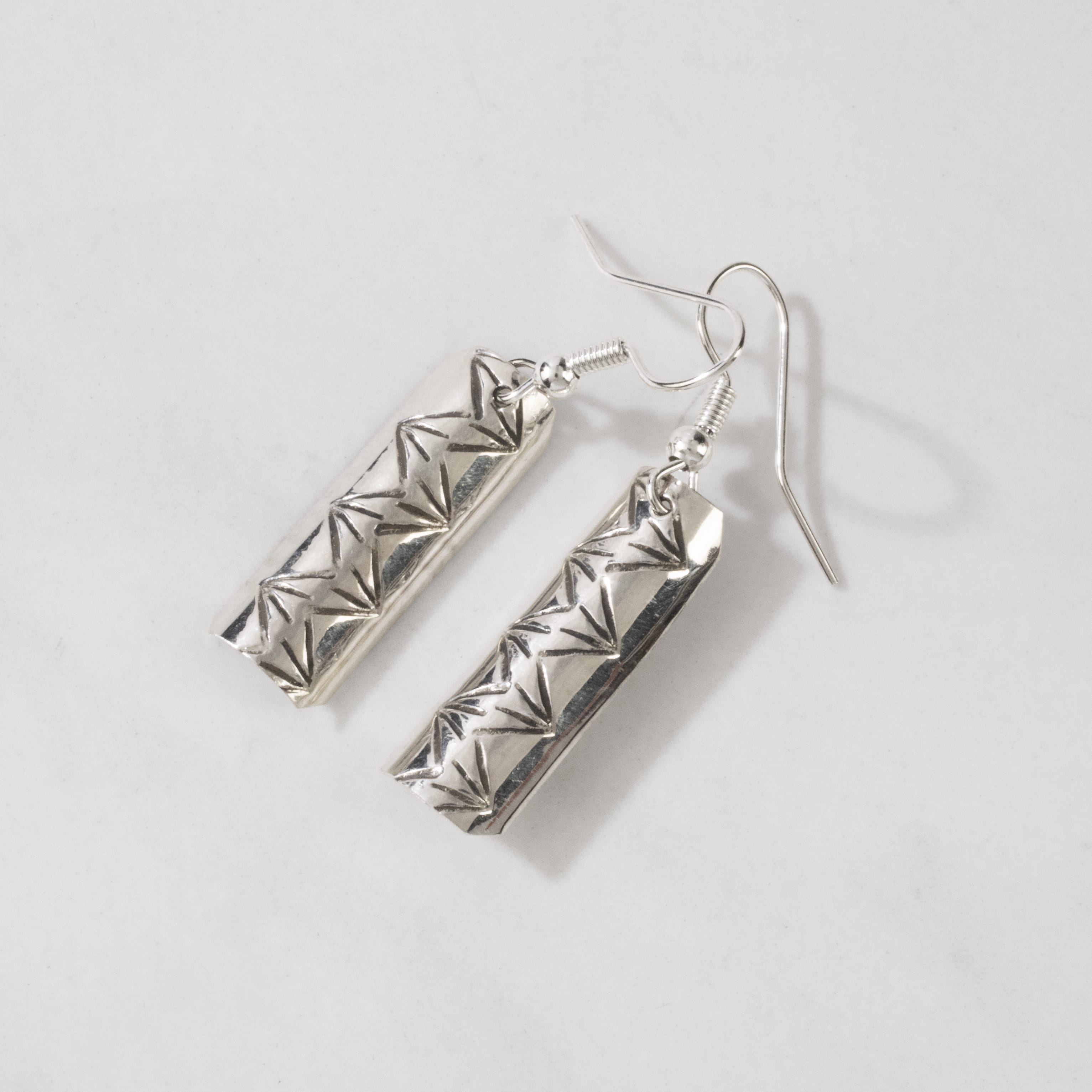 Kalifano Native American Jewelry Florence Tahe Rectangle Dangle Navajo USA Native American Made 925 Sterling Silver Earrings with French Hook NAE100.011