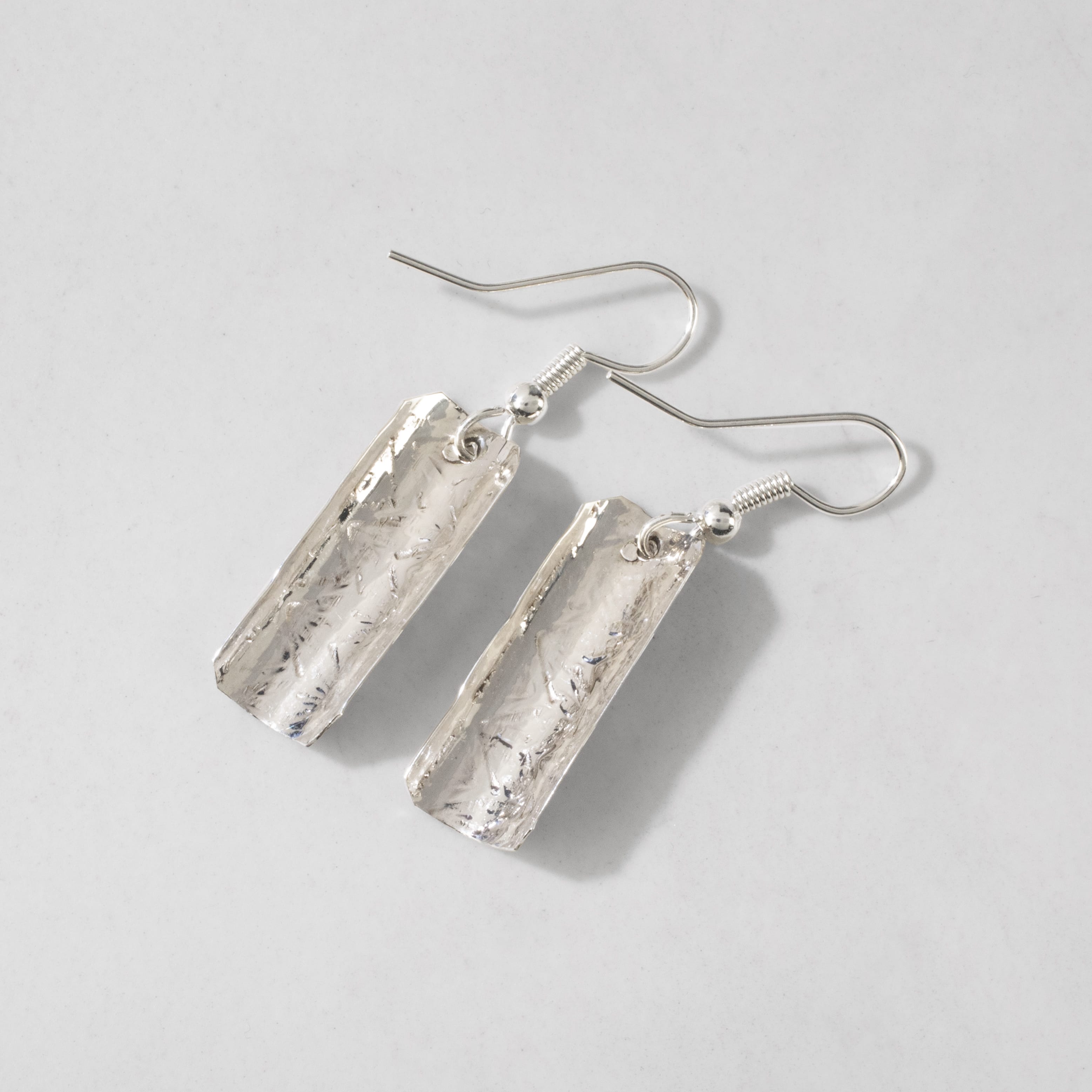 Kalifano Native American Jewelry Florence Tahe Rectangle Dangle Navajo USA Native American Made 925 Sterling Silver Earrings with French Hook NAE100.012