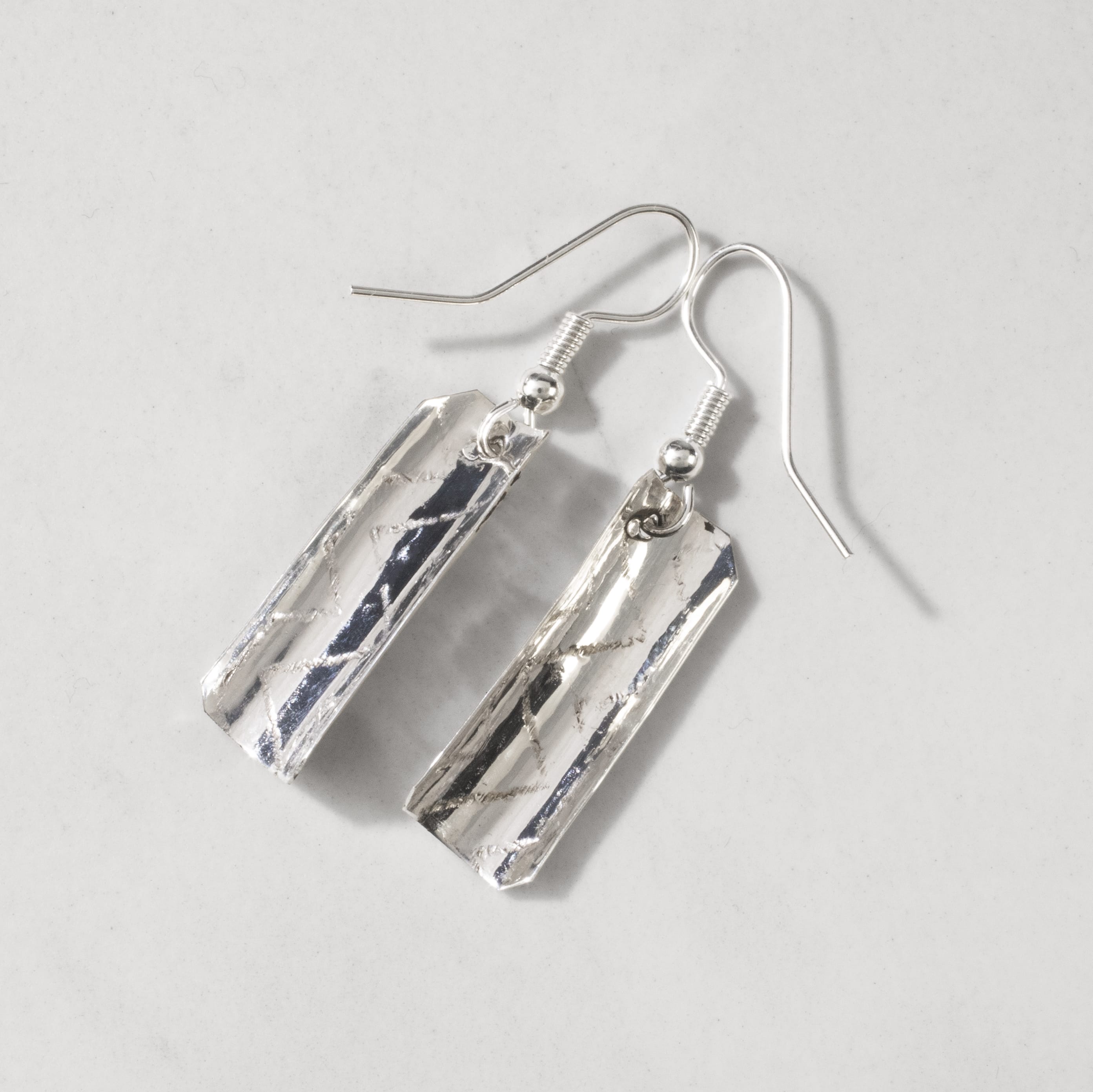 Kalifano Native American Jewelry Florence Tahe Rectangle Navajo USA Native American Made 925 Sterling Silver Earrings with French Hook NAE100.009