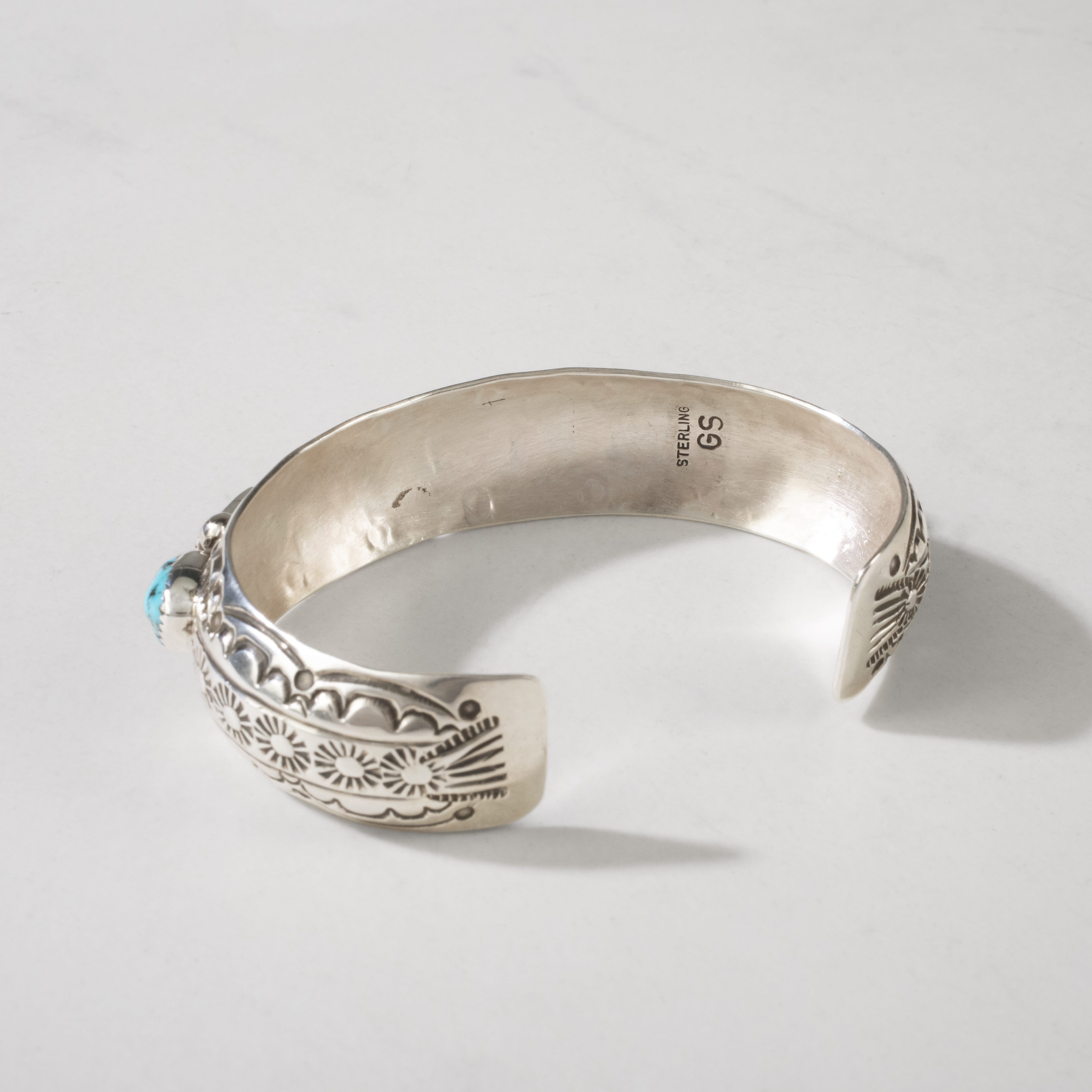 Kalifano Native American Jewelry Grace Silver Kingman Turquoise & Coral Navajo USA Native American Made 925 Sterling Silver Cuff NAB1200.054