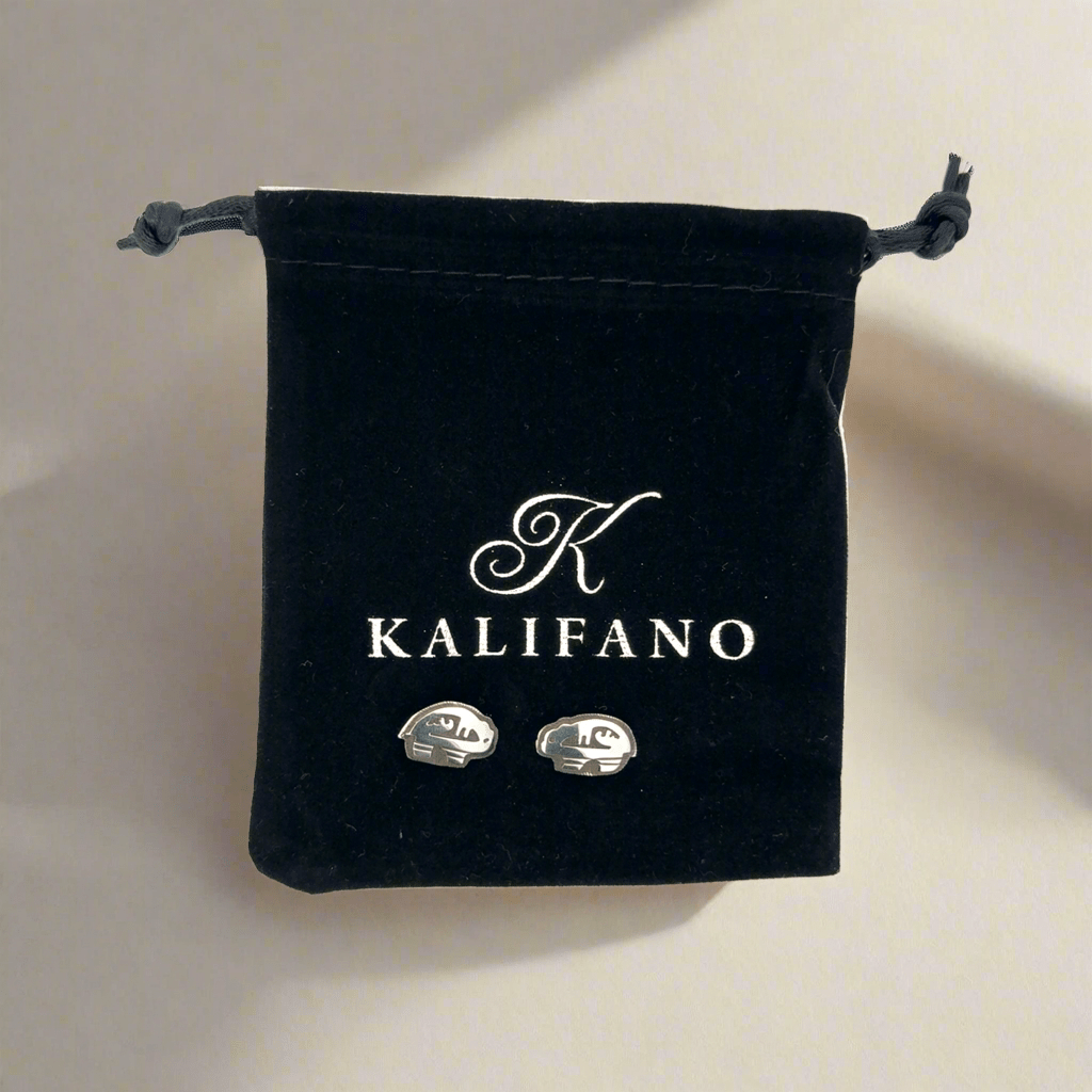 Kalifano Native American Jewelry Hopi Bear USA Native American Made 925 Sterling Silver Earrings with Stud Backing NAE200.021
