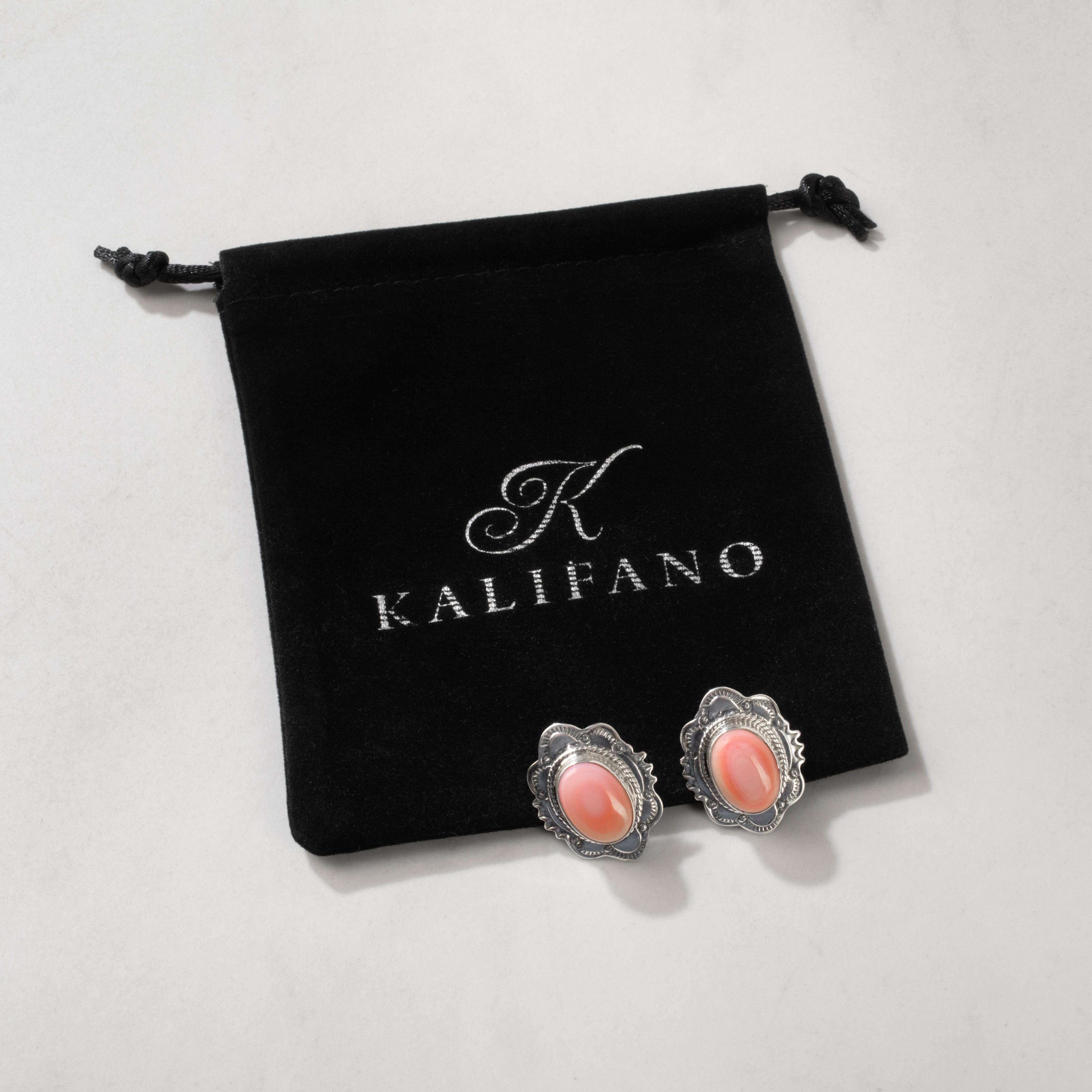 Kalifano Native American Jewelry Joe Piaso Jr. Pink Conch Shell Navajo USA Native American Made 925 Sterling Silver Earrings with Stud Backing NAE1100.005