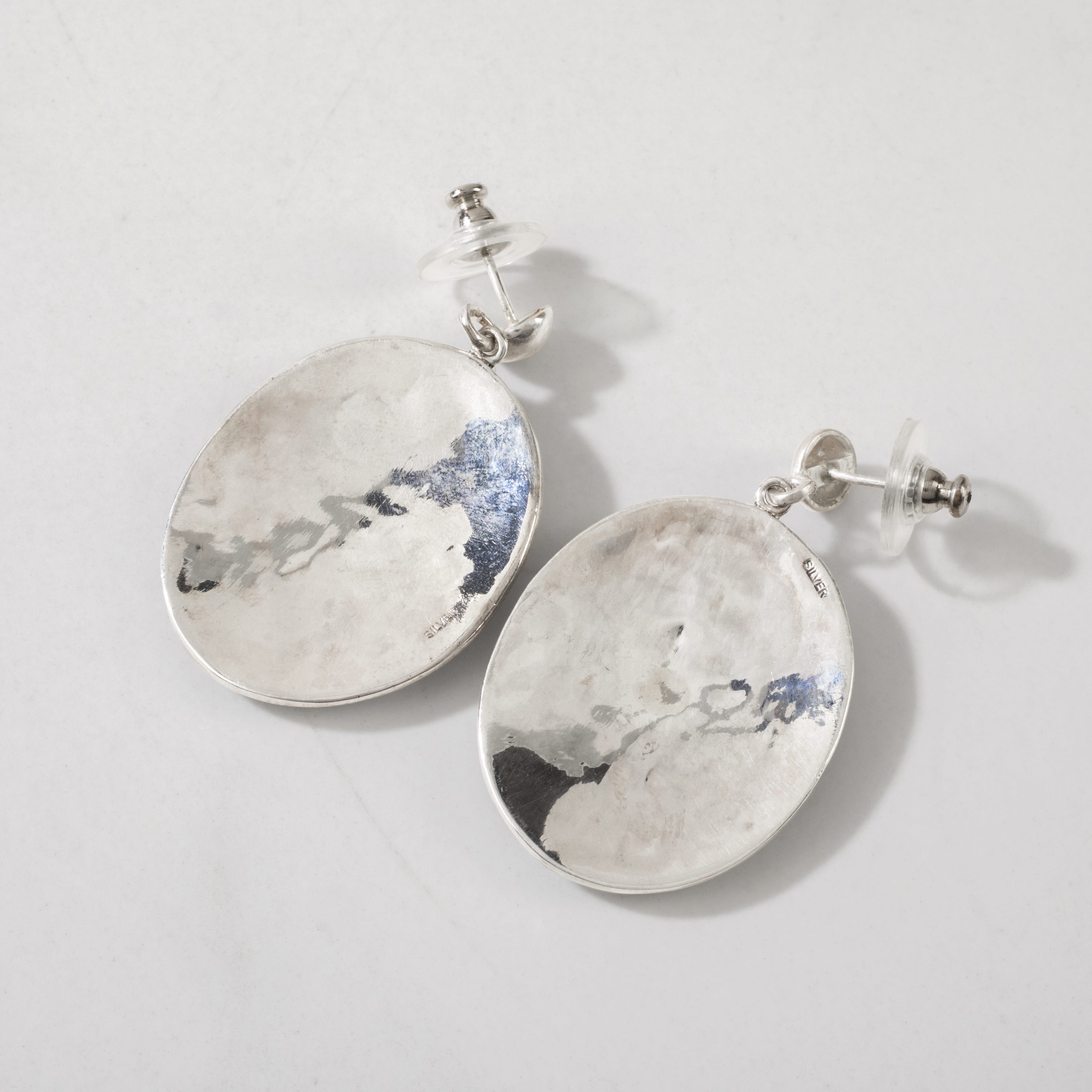 Kalifano Native American Jewelry Lapis USA Native American Made 925 Sterling Silver Earrings with Stud Backing NAE800.010