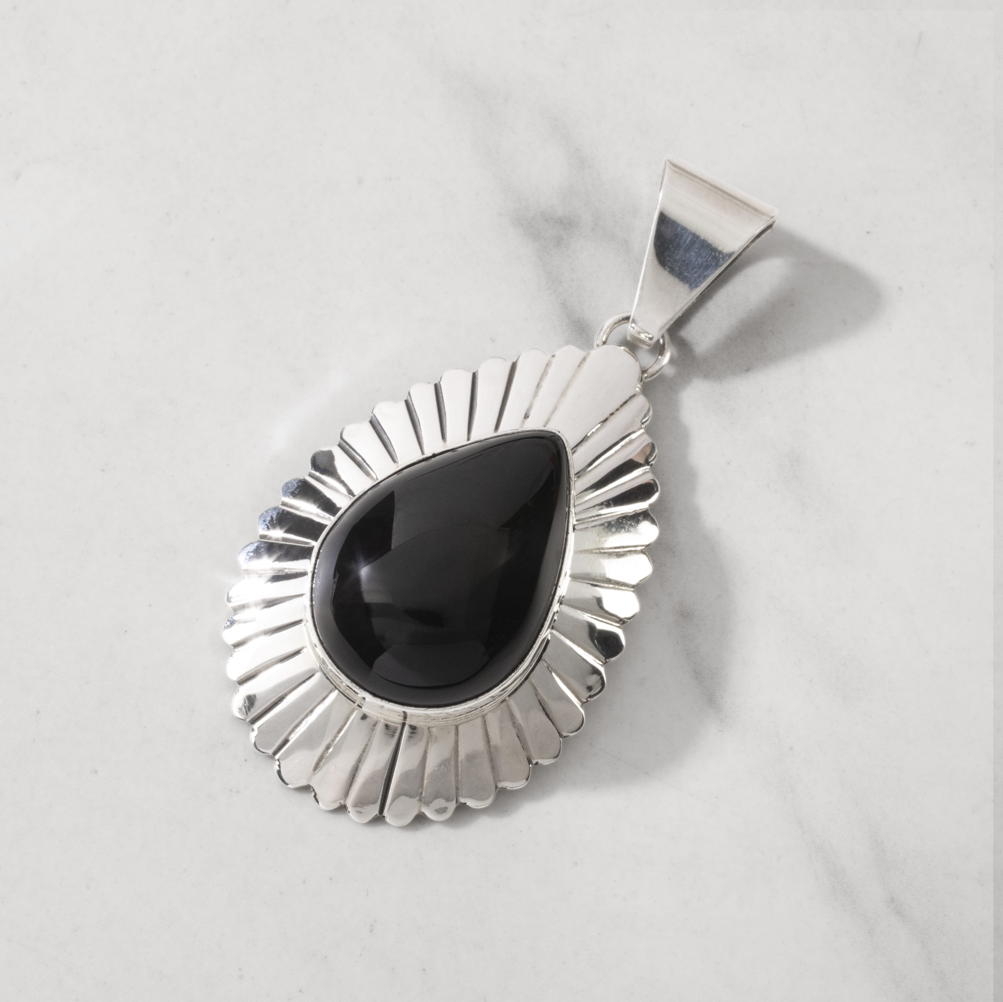 Kalifano Native American Jewelry Leonard James Black Onyx Navajo USA Native American Made 925 Sterling Silver Pendant NAN500.017