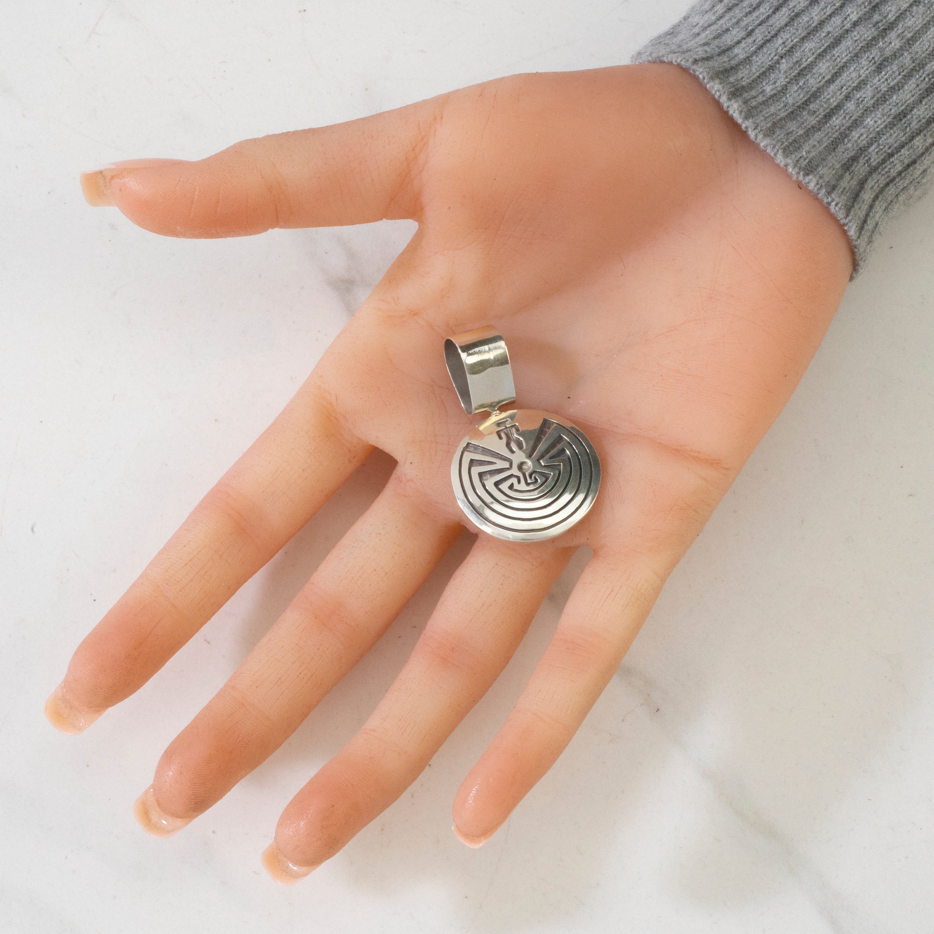 Kalifano Native American Jewelry Man in Maze Hopi Reversible USA Native American Made 925 Sterling Silver Pendant NAN350.003