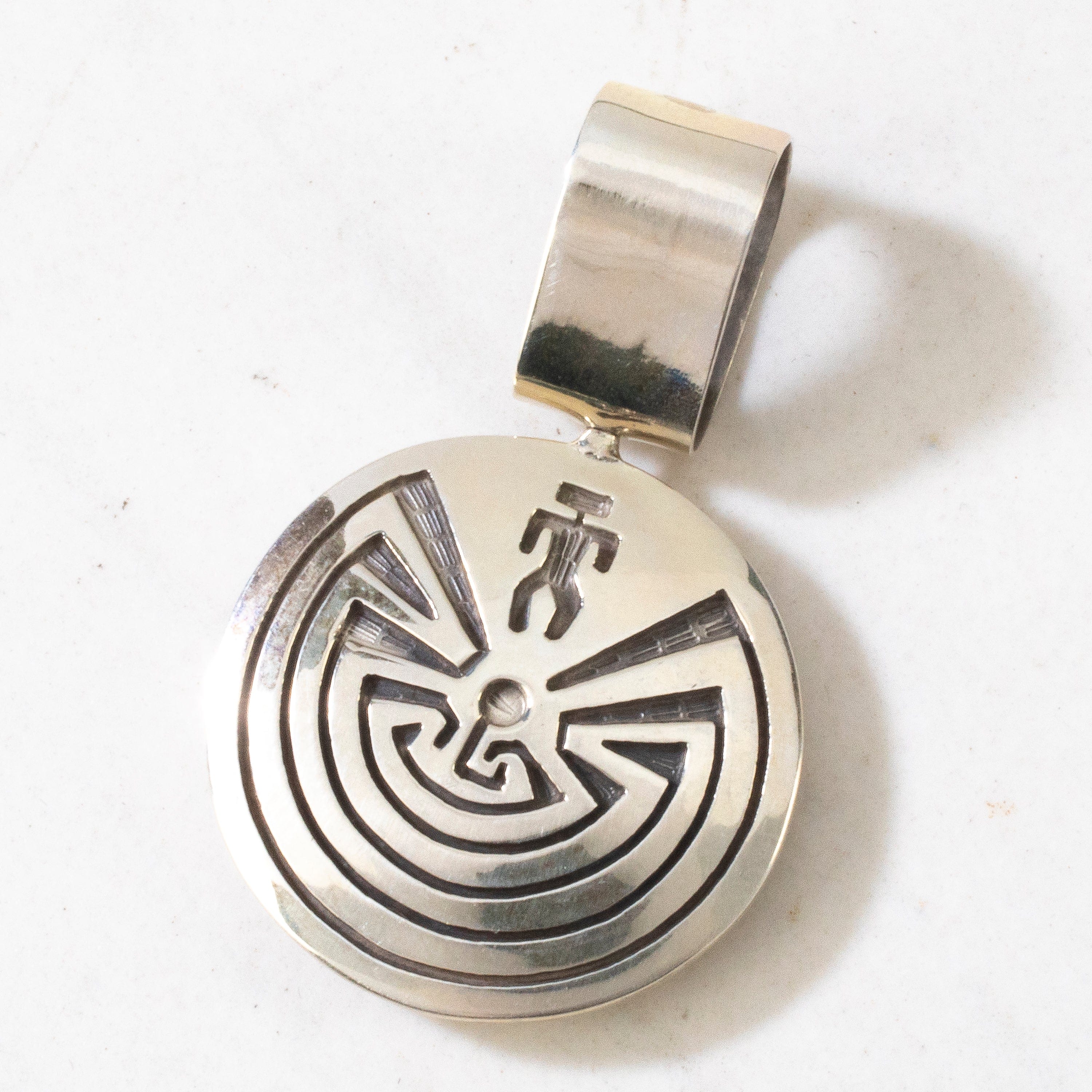 Kalifano Native American Jewelry Man in Maze Hopi Reversible USA Native American Made 925 Sterling Silver Pendant NAN350.003