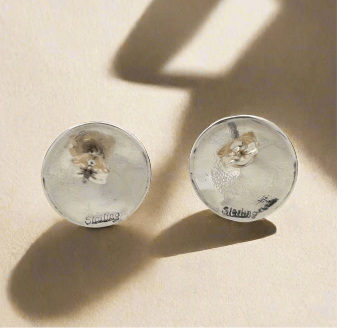 Kalifano Native American Jewelry Man in Maze Hopi USA Native American Made 925 Sterling Silver Earrings with Stud Backing NAE250.011