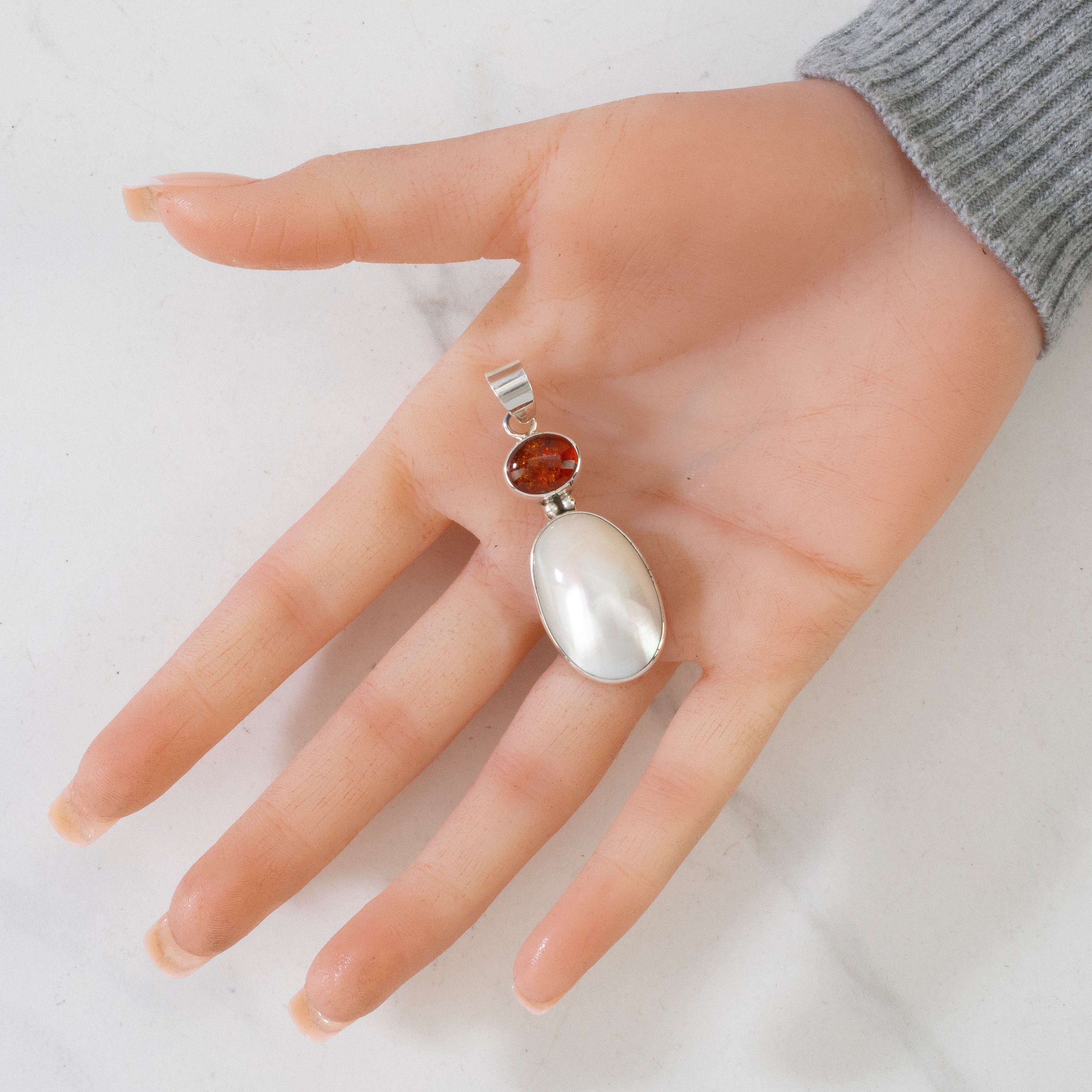 Kalifano Native American Jewelry Mother of Pearl & Amber USA Native American Made 925 Sterling Silver Pendant NAN300.017