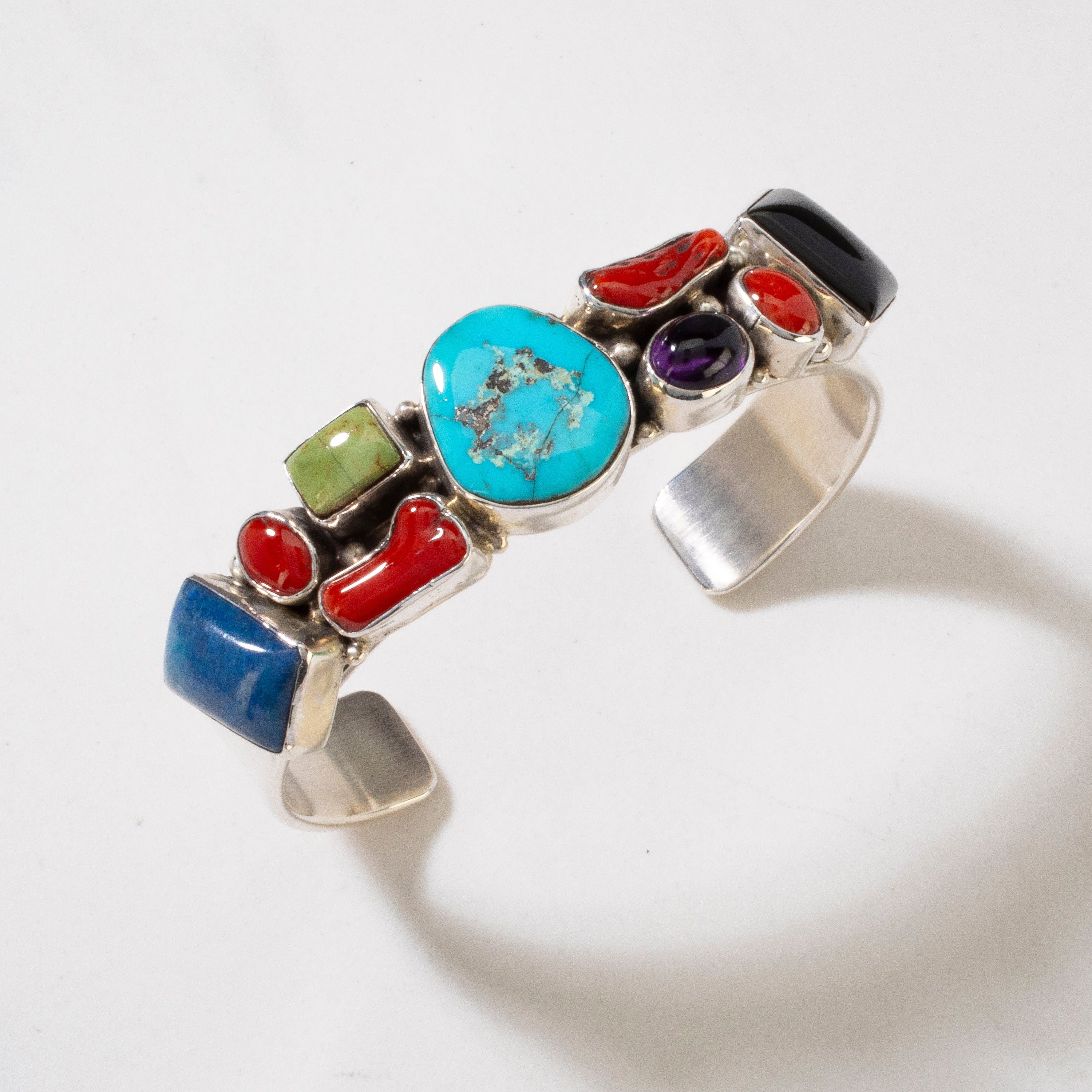 Kalifano Native American Jewelry Richard Long Sr. Genuine Turquoise, Coral, Amethyst, Denim Lapis, Black Onyx, & Gaspeite Navajo USA Native American Made 925 Sterling Silver Cuff NAB2400.026