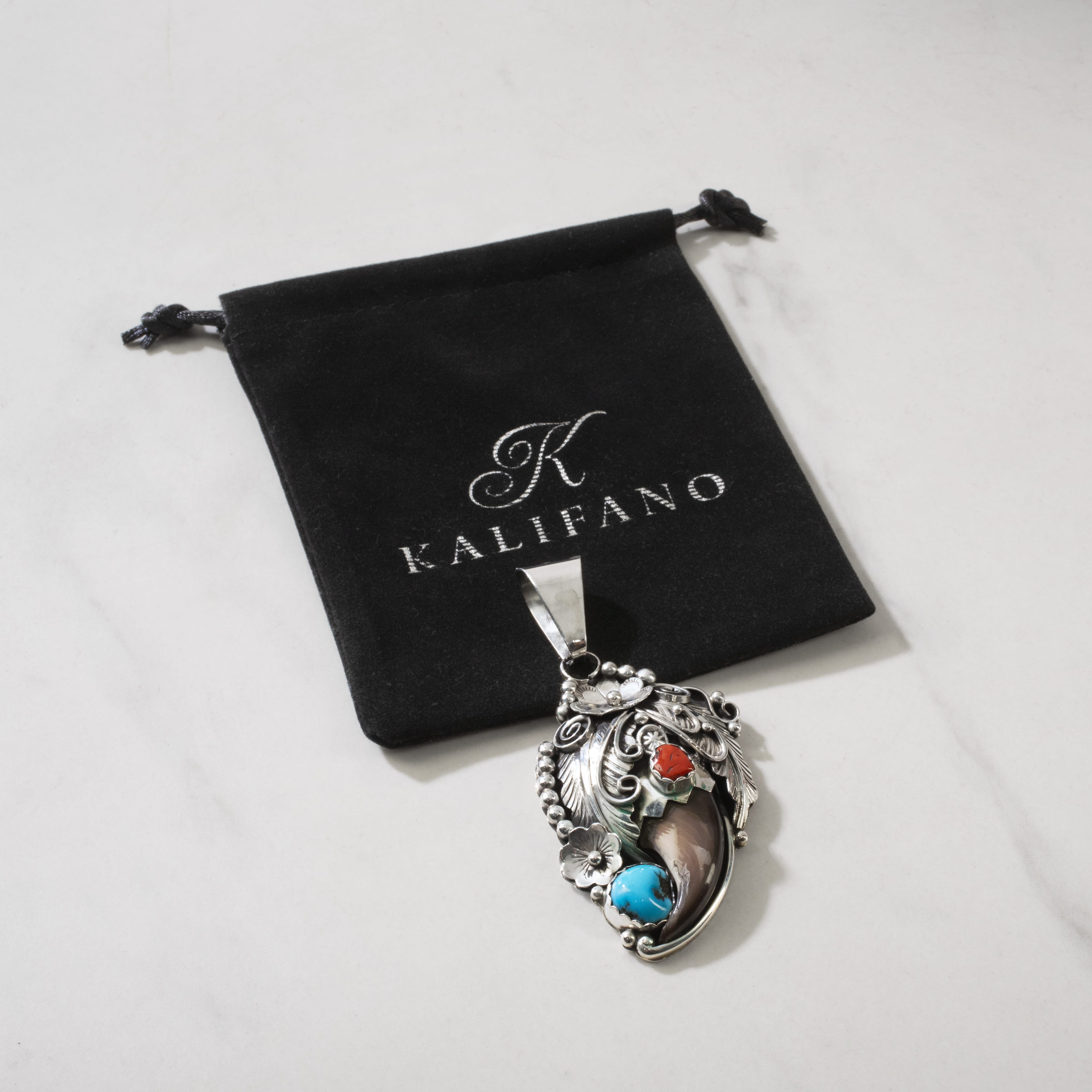 Kalifano Native American Jewelry Sleeping Beauty & Coral Bear Claw Navajo USA Native American Made 925 Sterling Silver Pendant NAN2400.020